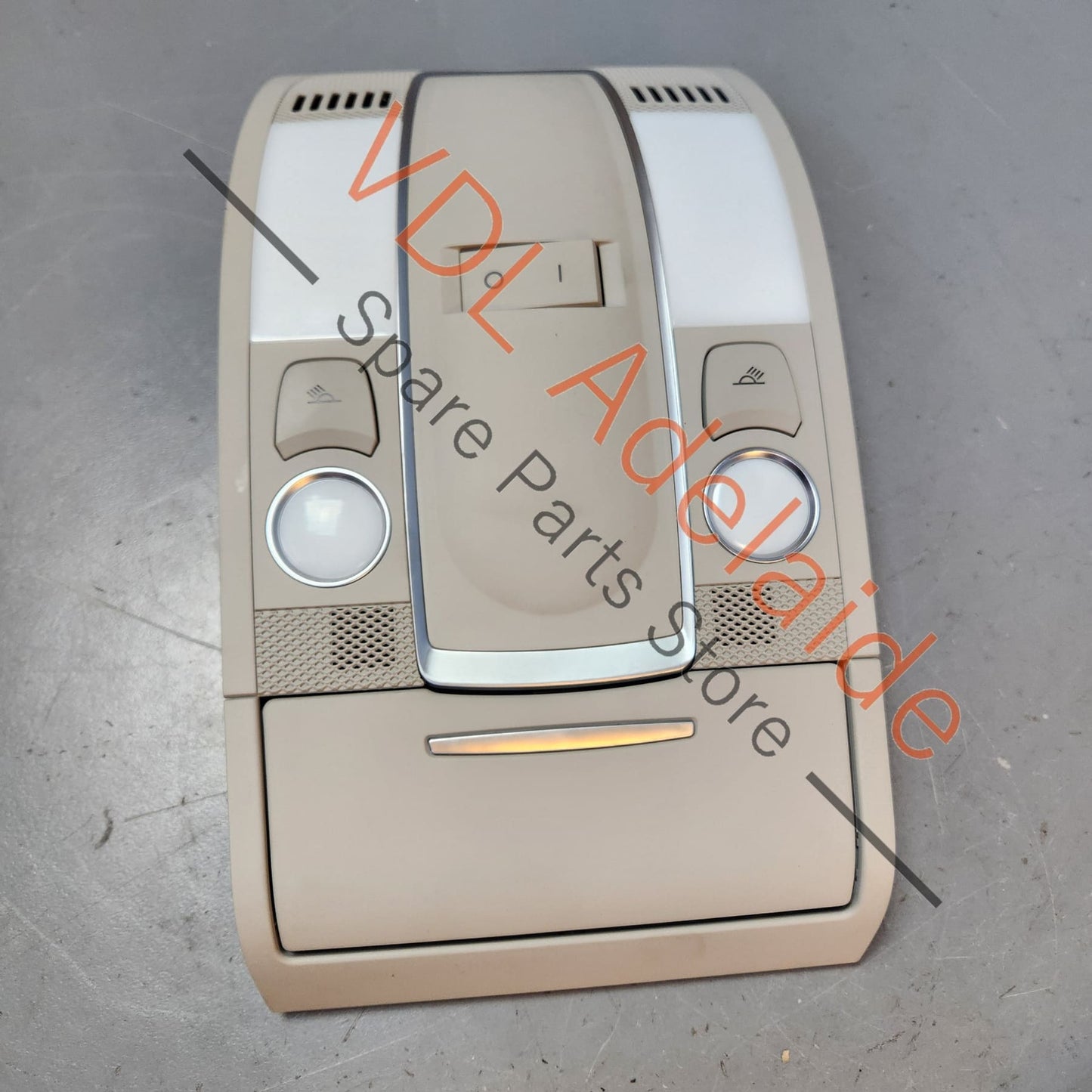 4L0947140 4L0947135G Audi Q7 Interior Roof Dome Light Switch Panel with Sunglasses Holder 4L0947140 4L0947135G