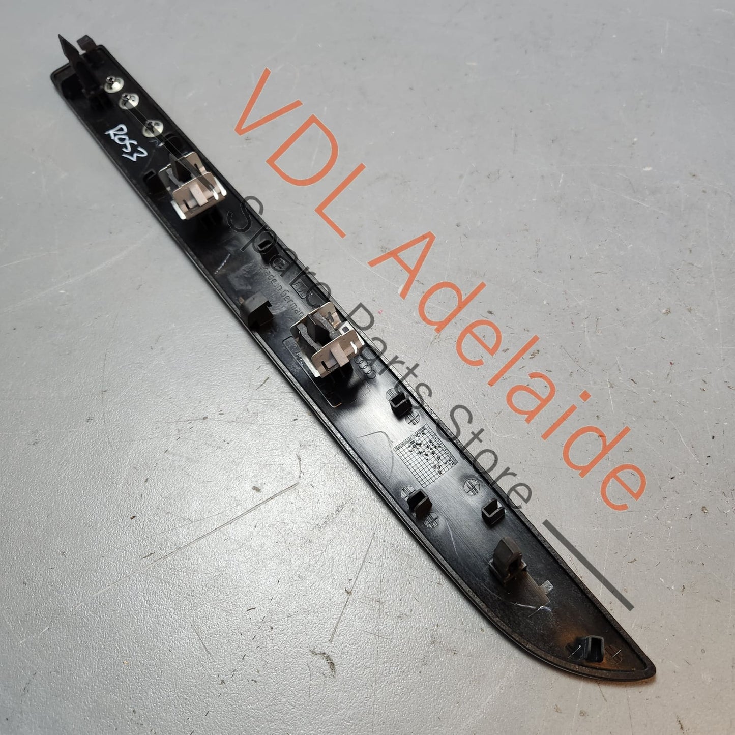 4L2853189 4L2853189C Audi Q7 Dashboard Trim Insert Above Glovebox 4L2853189 Aluminium 'Trigon'