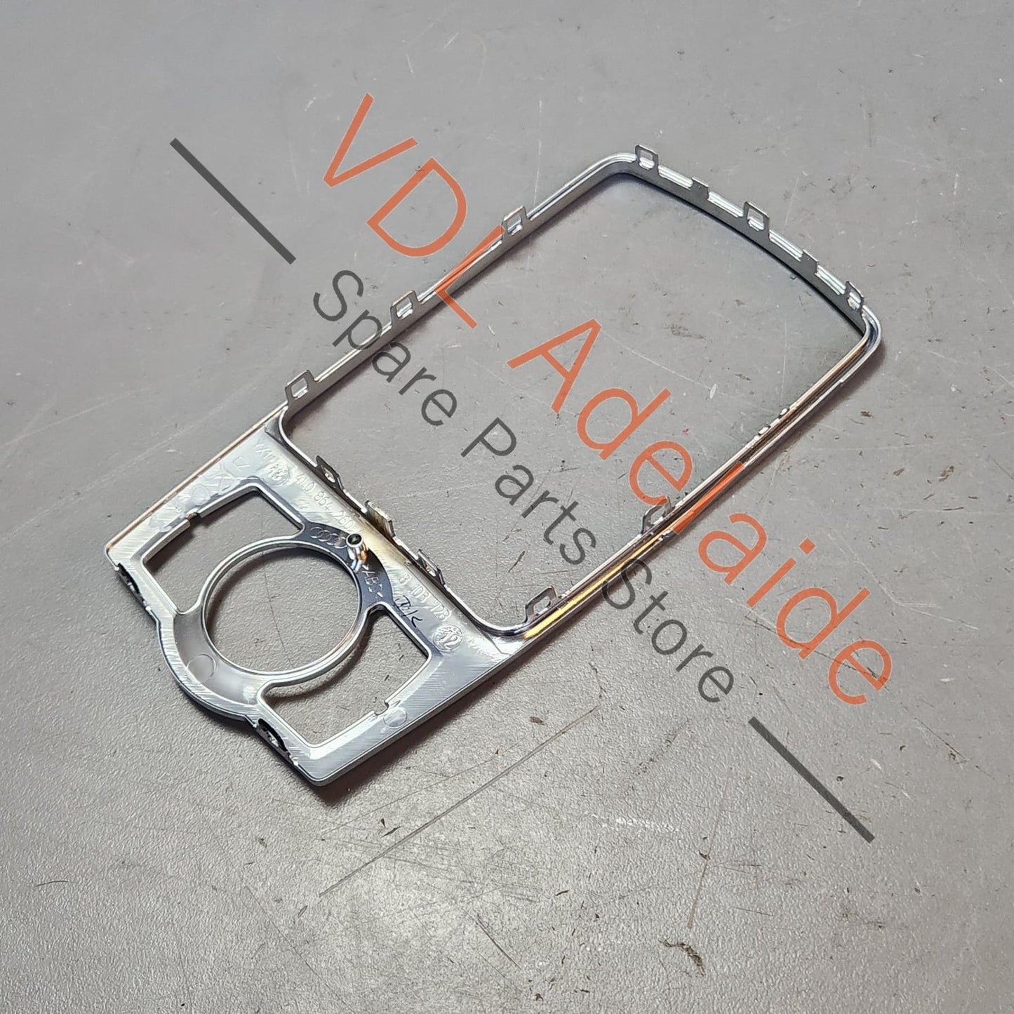 4L0864260A Audi Q7 4L Centre Console Chrome Trim 4L0864260A