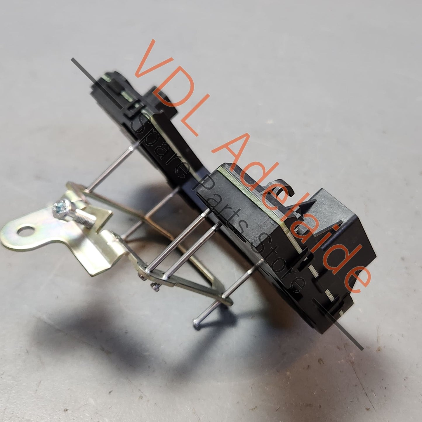 4F0910549B Audi Q7 Steering Wheel Control Board Module 4F0910549B