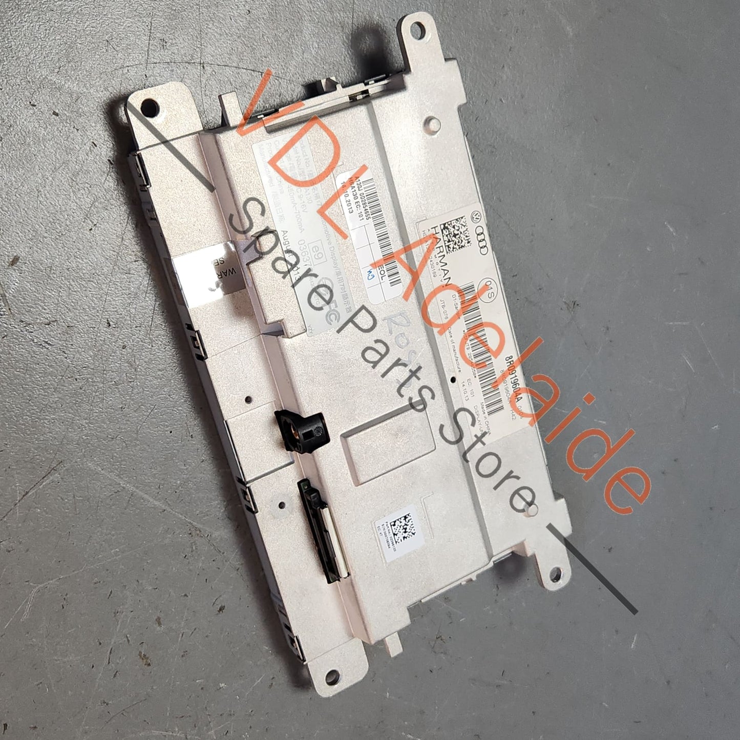 8R0919604A Audi A4 B8 Main MMI Screen Dash Panel Display Unit 8R0919604A