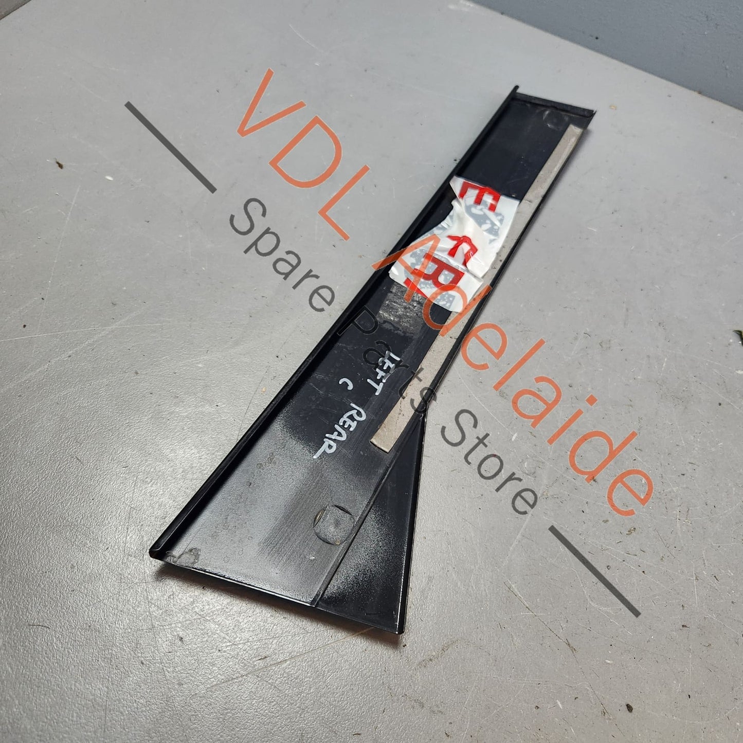 4L0839903Y9B Audi Q7 Left Rear Door C Pillar Exterior Trim Gloss Black 4L0839903 Y9B