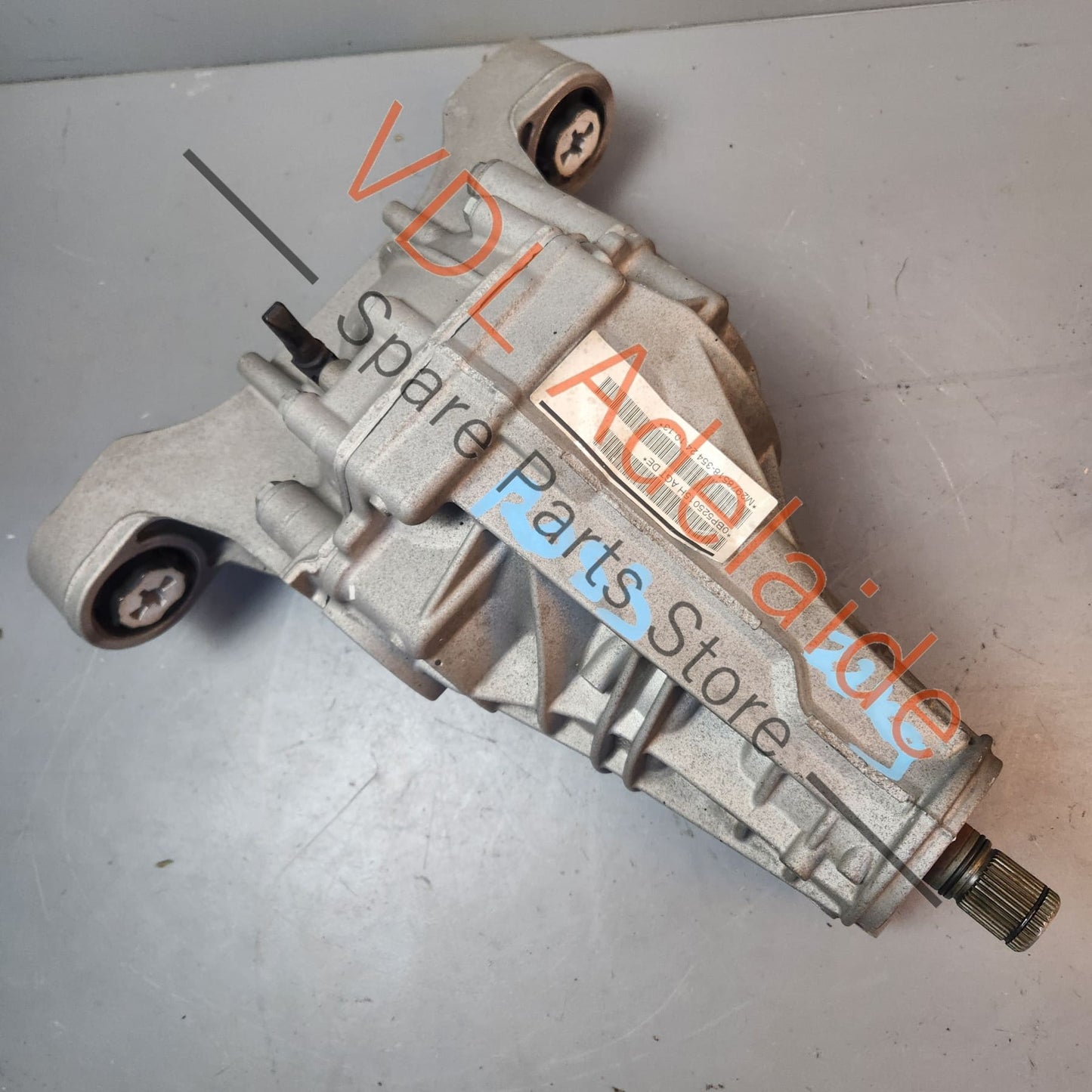 0BP525015H Audi Q7 Porsche Cayenne Touareg Rear Differential Diff 0BP525015H