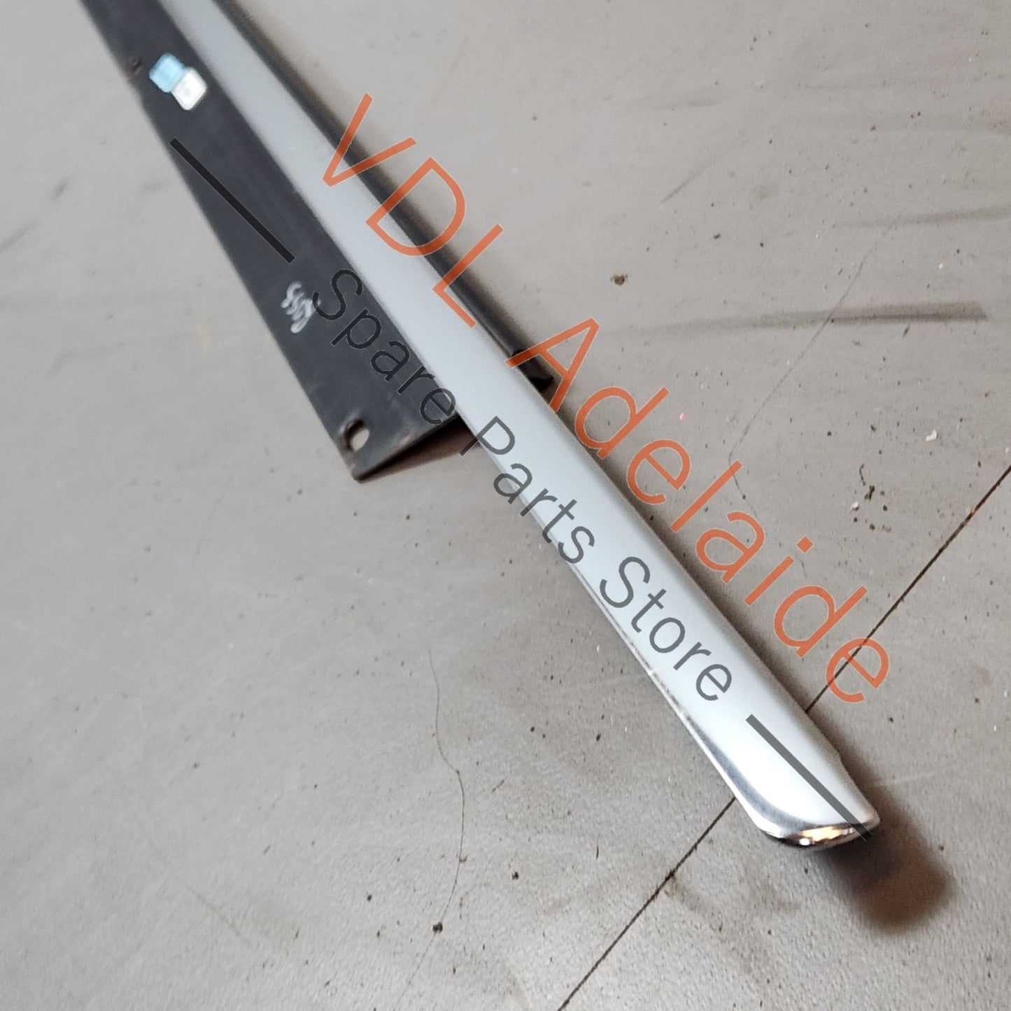 4L0853284E2ZZ Audi Q7 4L Exterior Window Seal Strip Moulding Chrome Trim Right Front 4L0853284E 2ZZ