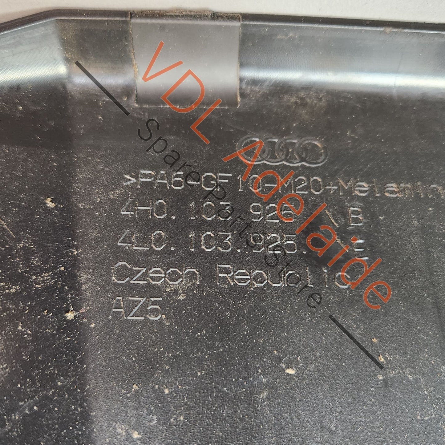 4L0103925E 4H0103925B Audi 3.0 V6 TDI Diesel Engine Cover Trim 4L0103925E