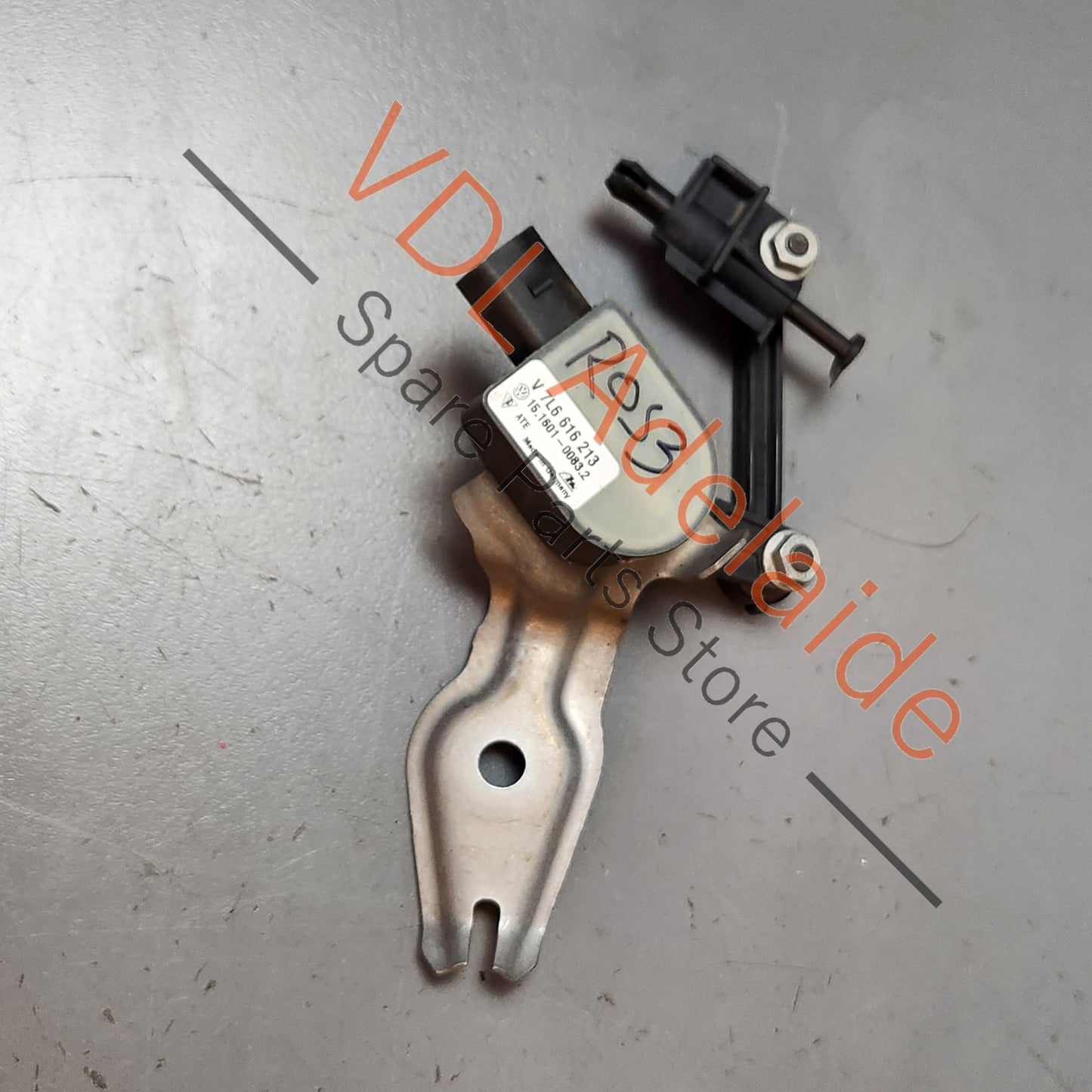 7L6616213 Audi Q7 4L Front Left Suspension Level Sensor 7L6616213