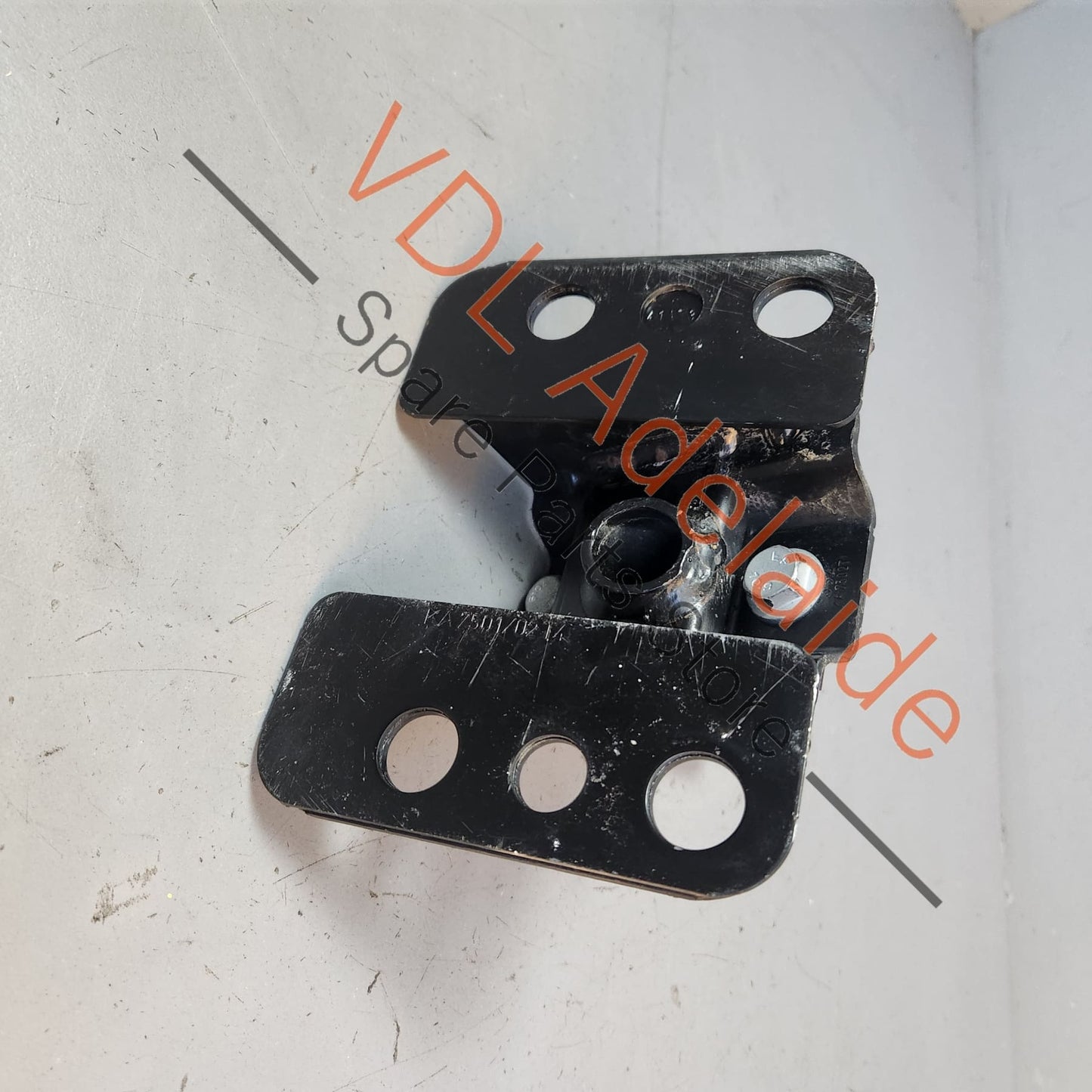 Audi Q7 4L Rear Bumper Recovery Point Hitch Mount