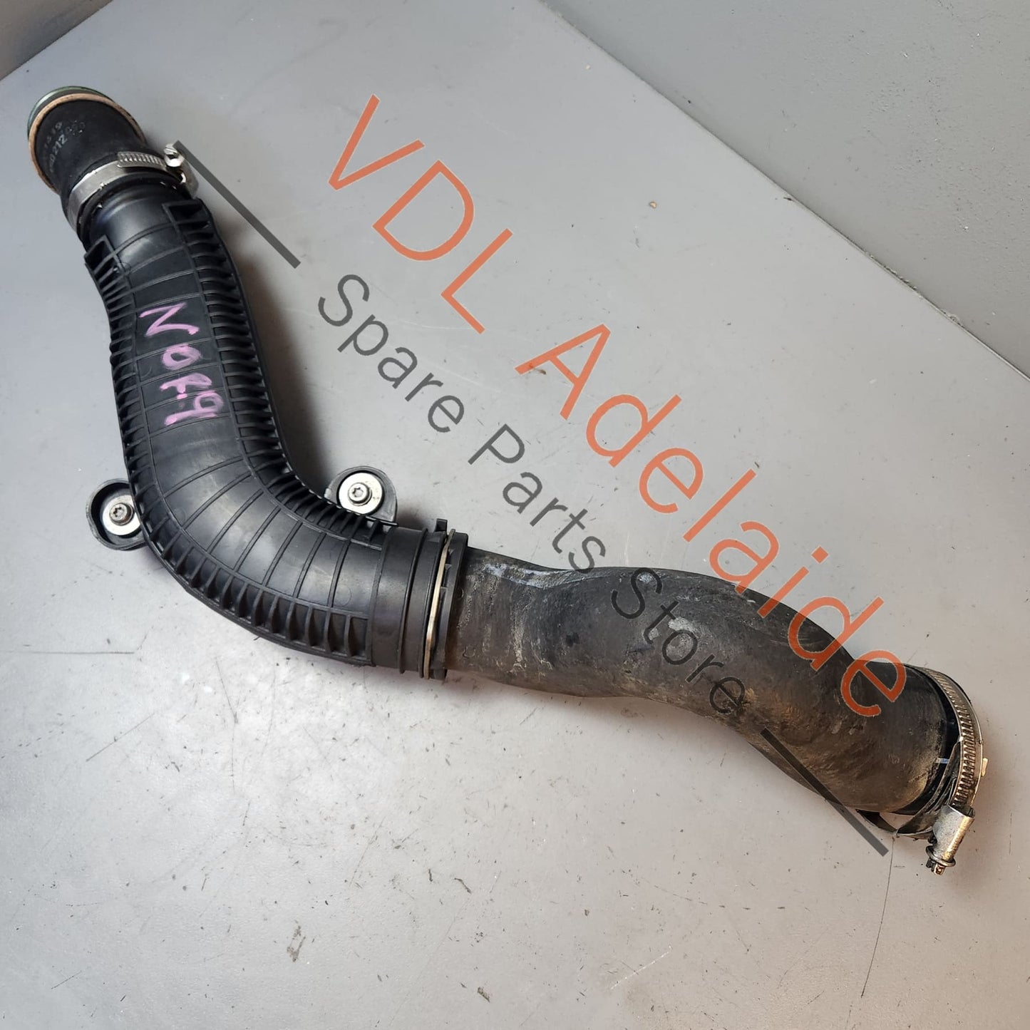1K0145840R 1K0145840AF VW Golf MK6 Intercooler Charge Air Pipe 1K0145840R