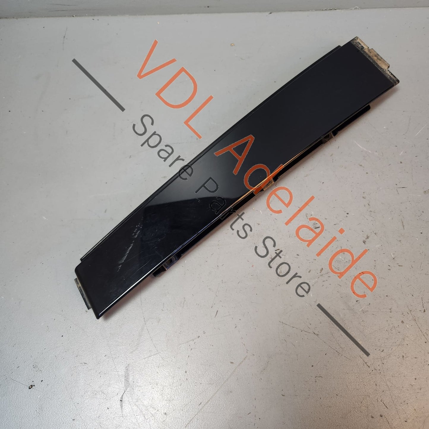 5K6839902B 5K6839902B041 VW Golf MK6 Rear Right Exterior Door Window Frame B-Pillar Trim 5K6839902B