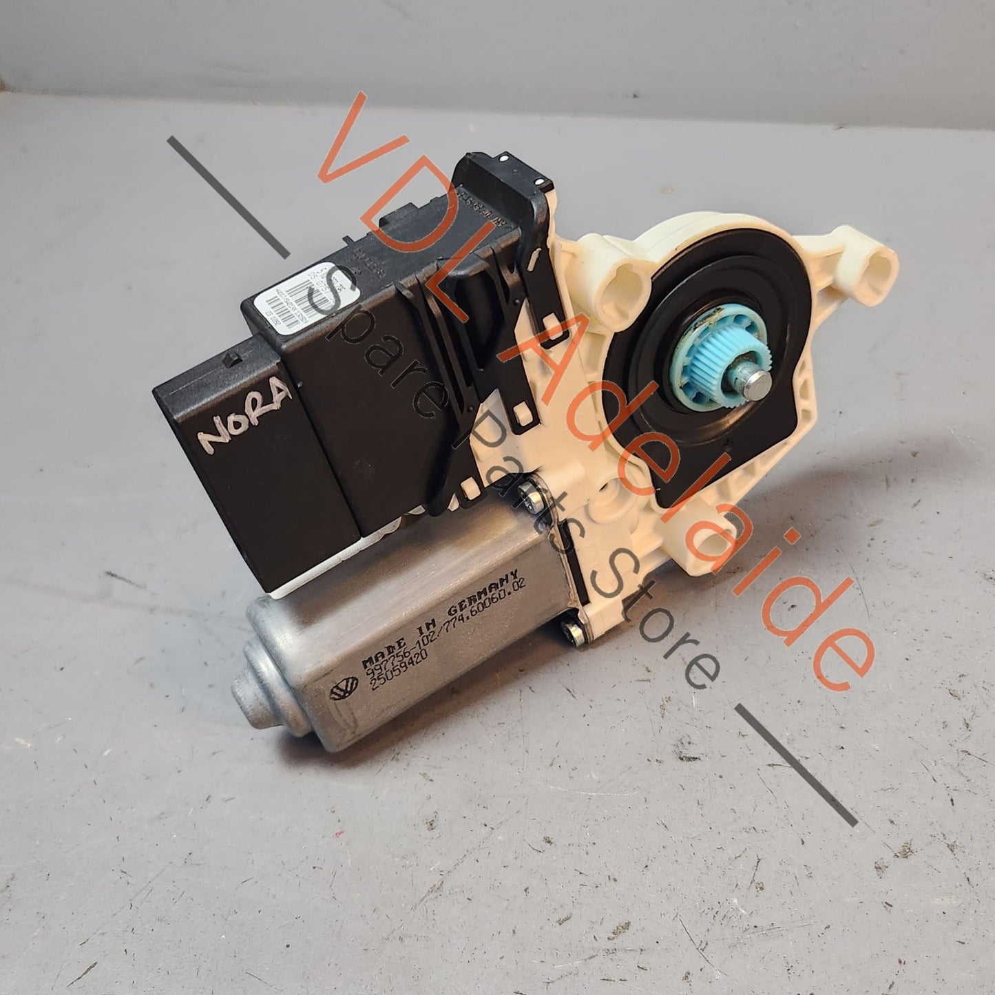 5K0959704C 5K0959704CVW2 5K0959795 VW Volkswagen Jetta Golf MK6 Rear Left Window Regulator Motor 5K0959704C 5K0959704CVW2 5K0959795