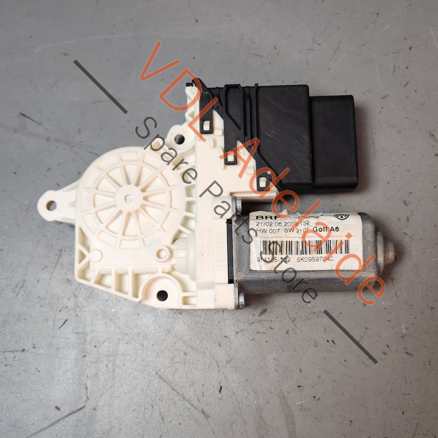 5K0959704C 5K0959704CVW2 5K0959795 VW Volkswagen Jetta Golf MK6 Rear Left Window Regulator Motor 5K0959704C 5K0959704CVW2 5K0959795