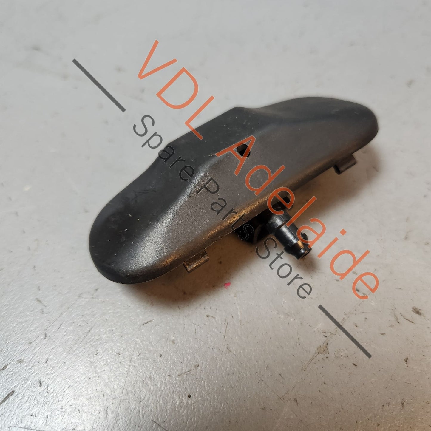 5M0955985C Pair of VW Golf MK6 Windscreen Washer Jet Nozzle 5M0955985C 9B9