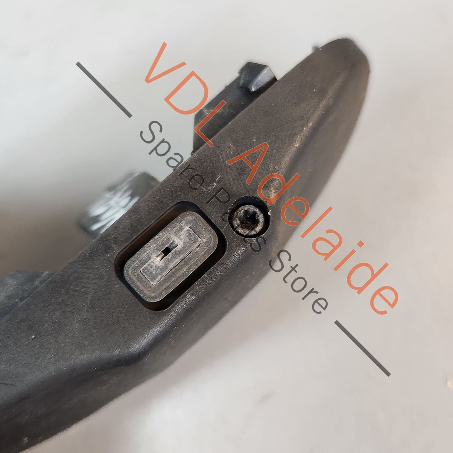 5M0955985C Pair of VW Golf MK6 Windscreen Washer Jet Nozzle 5M0955985C 9B9