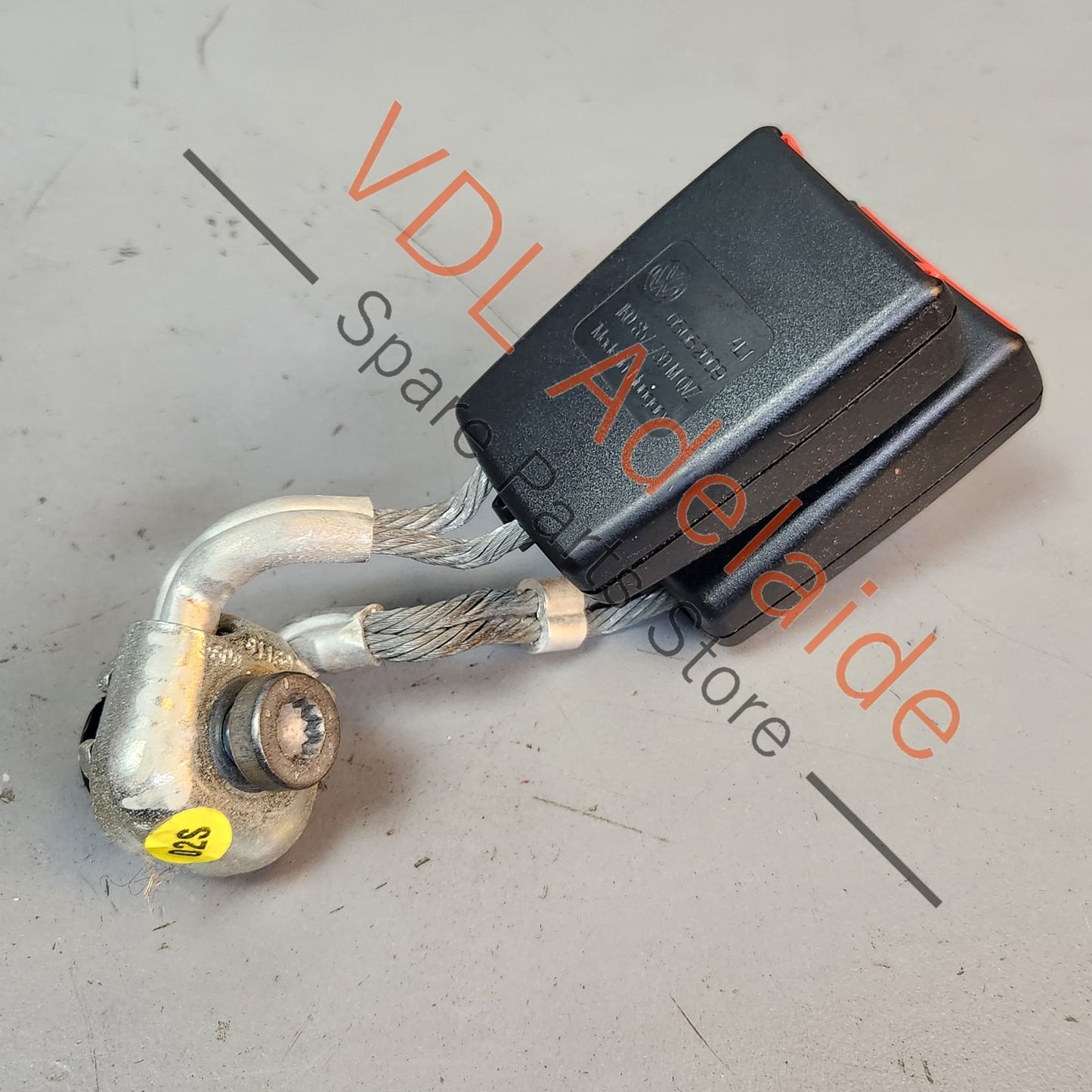 1K0857739M Volkswagen VW Golf Mk6 Rear Centre Double Seat Belt Buckle 1K0857739 M QVZ NOR5