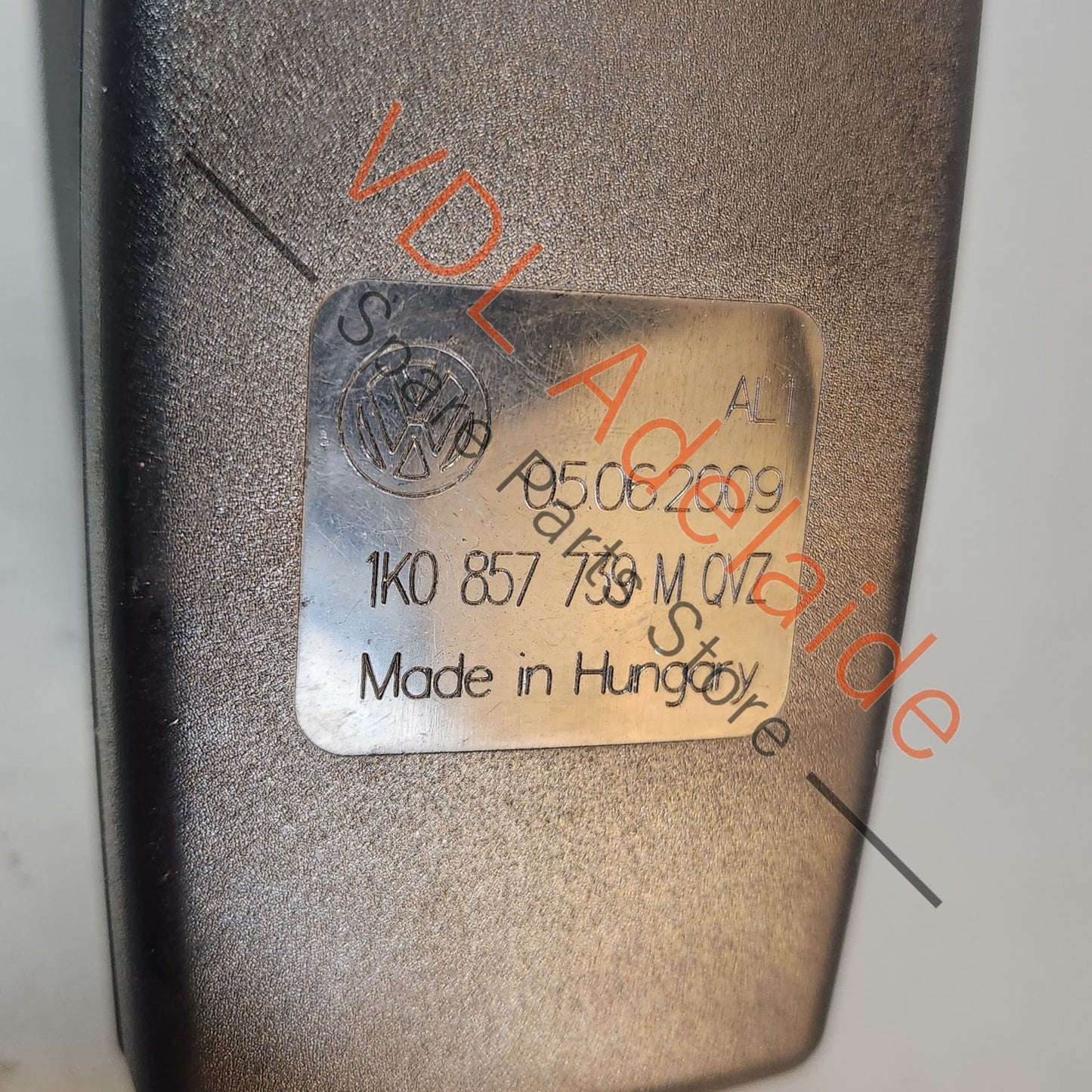 1K0857739M Volkswagen VW Golf Mk6 Rear Centre Double Seat Belt Buckle 1K0857739 M QVZ NOR5