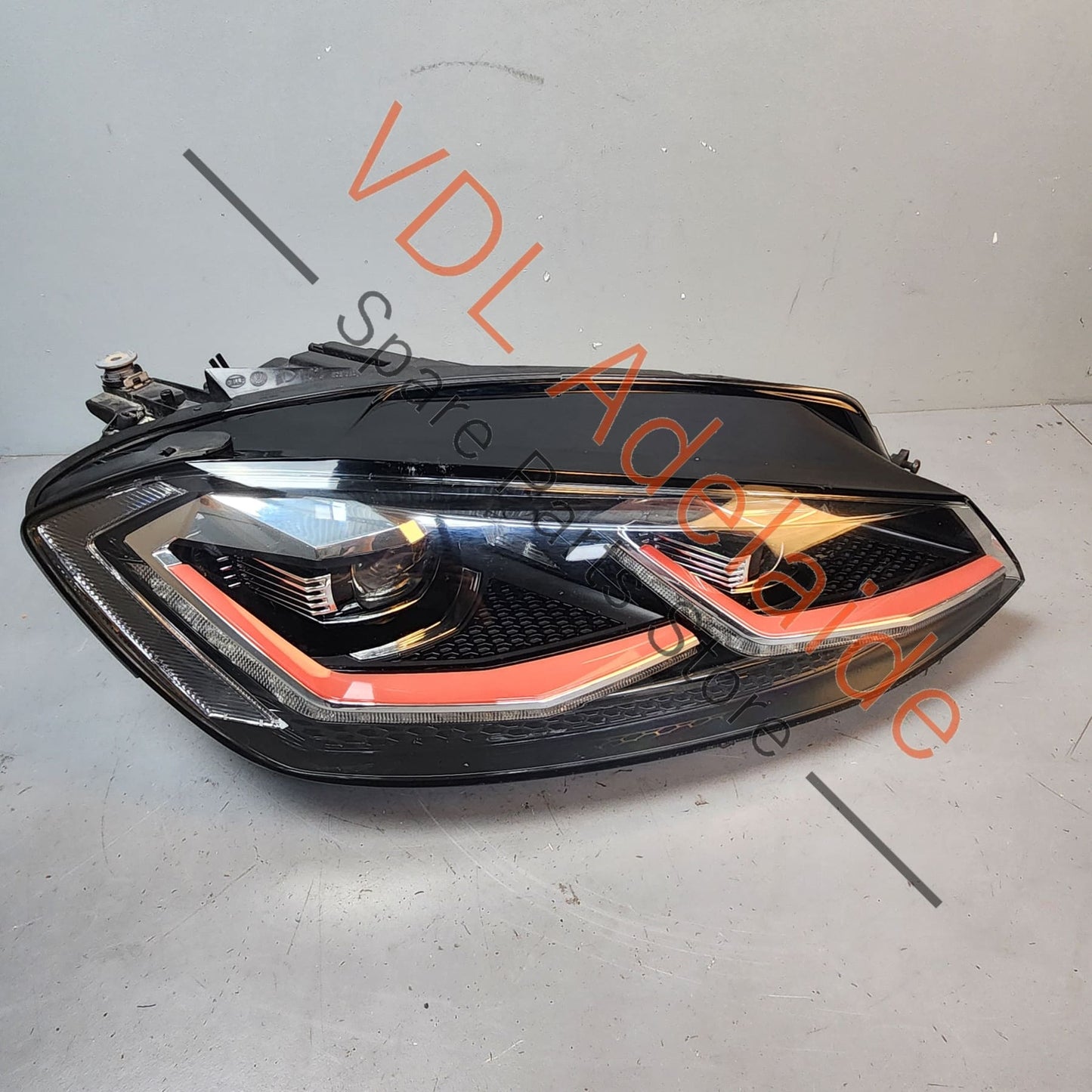 5G2941078A 5G2941060A Genuine VW Golf MK7.5 Gti Right Headlight Red Stripe 5G2941078A for RHD models