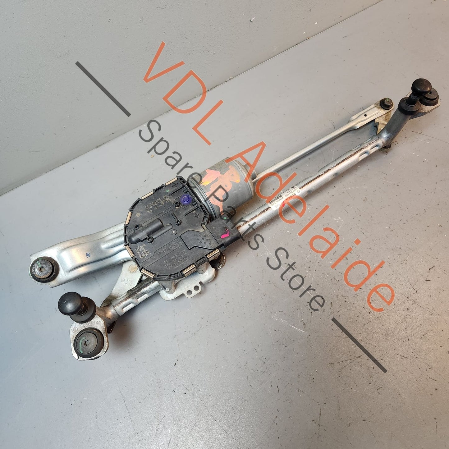 5G2955023D VW Golf MK7 Front Windscreen Windshield Wiper Motor Assembly 5G2955023C