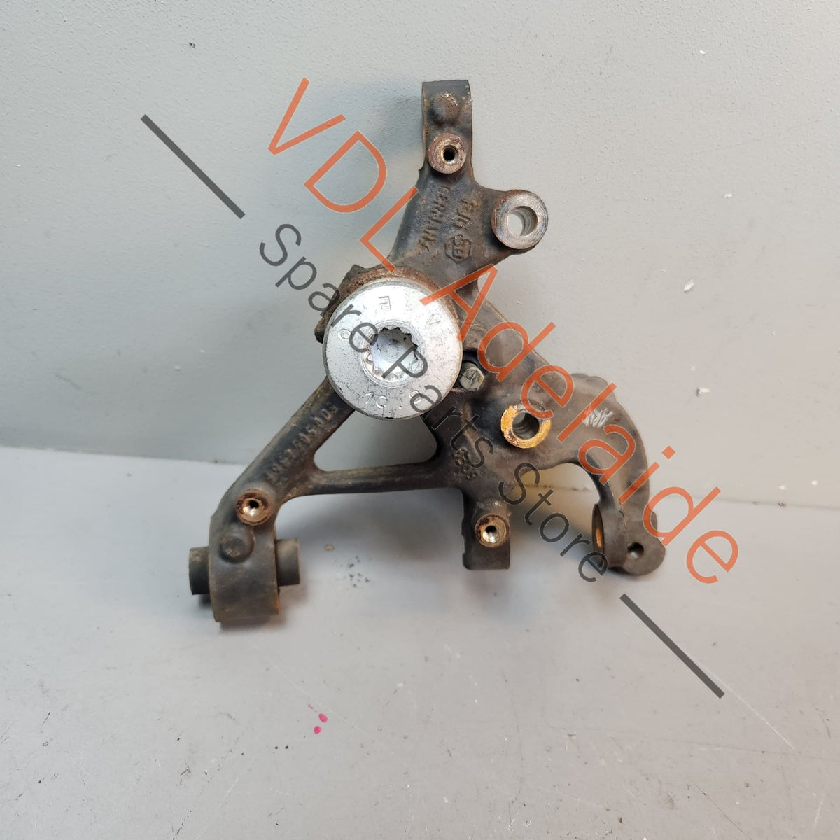5Q0505436F VW Golf MK7 Gti Right Rear Wheel Bearing Housing Hub Knuckle Spindle 30MM 5Q0505436F