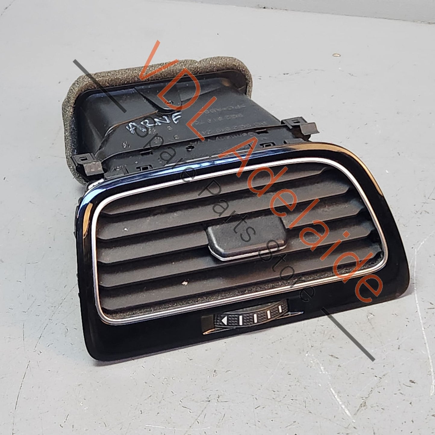 5G2819704HQYI VW Golf MK7 Right Side Dashboard Drivers Air Conditioning Vent Interior Trim 5G2819704H DAR