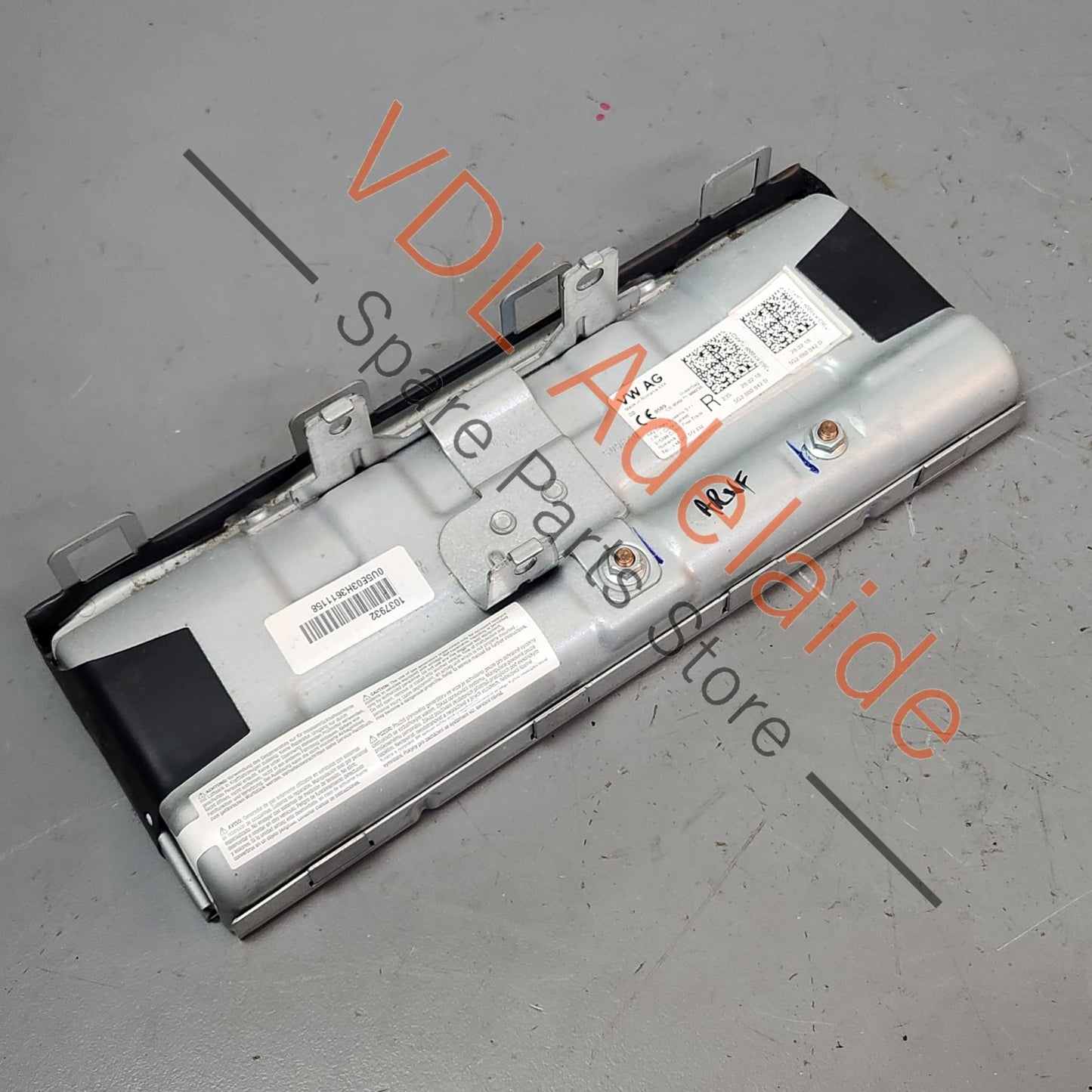 5G2880842D VW Golf MK7 Front Right Drivers Knee Kneebag Airbag 5G2880842D