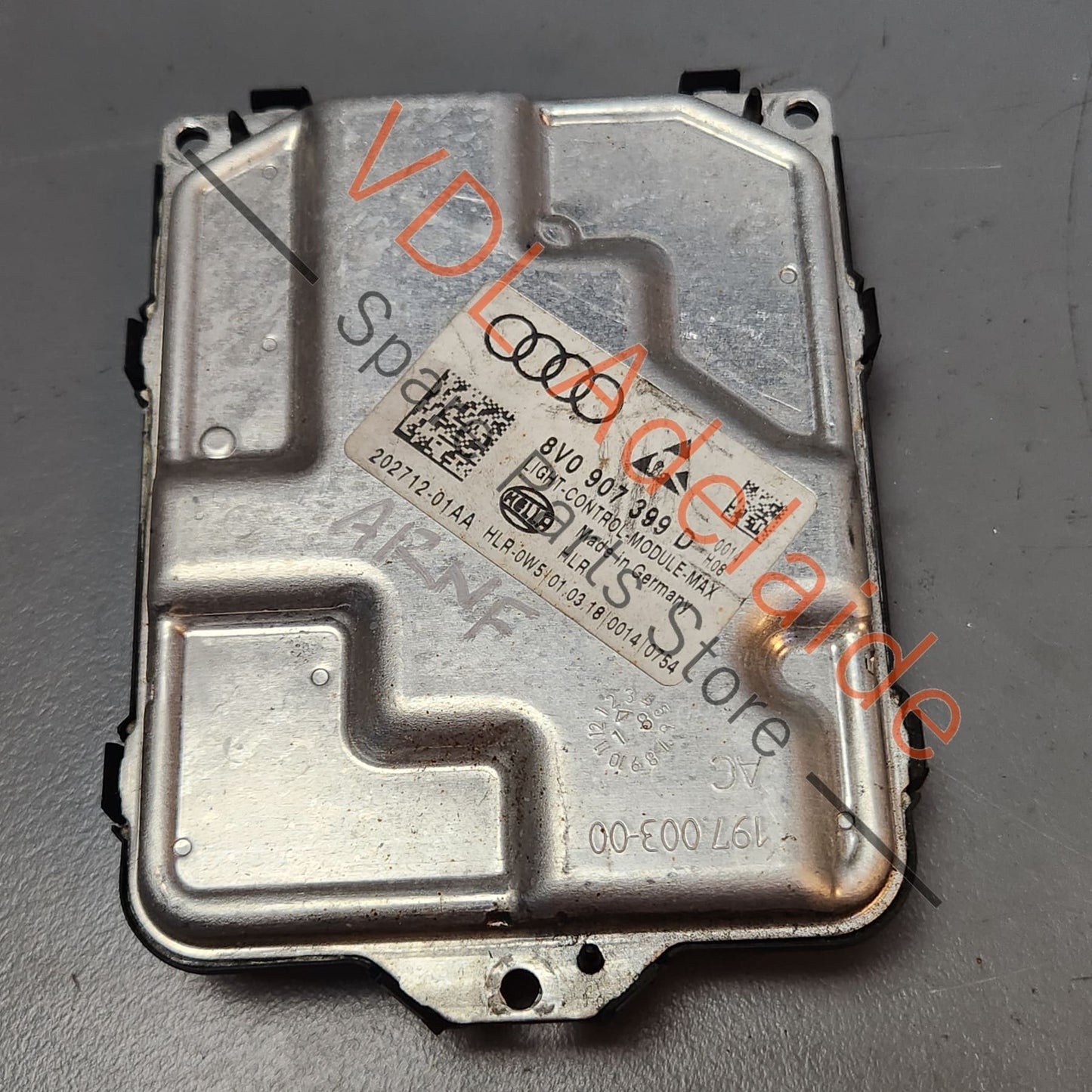 8V0907399D VW Audi Headlight Control Module 8V0907399D
