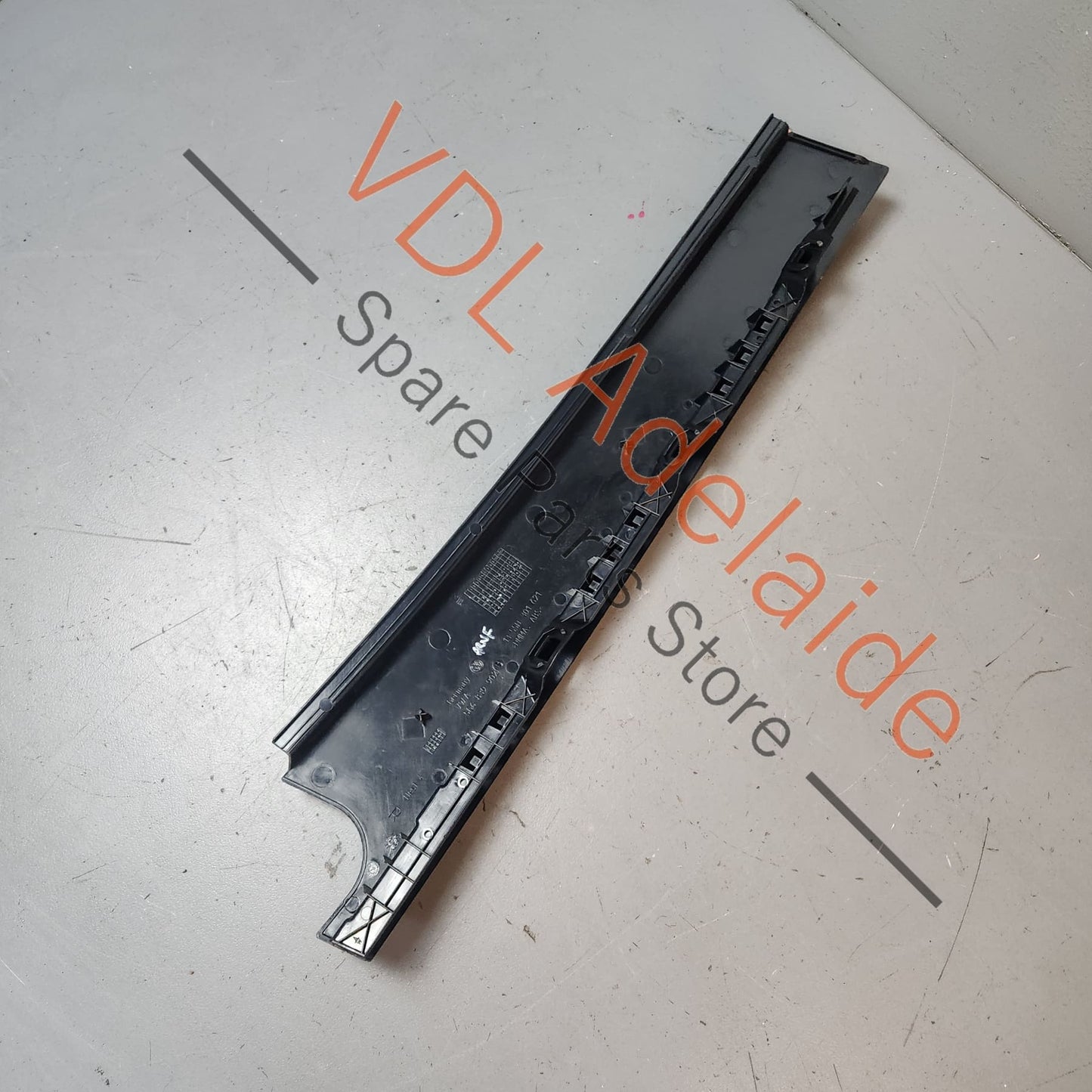 5G6839902B VW Golf Mk7 Gloss Black Rear Right B Pillar Exterior Trim for Door Window Frame 5G6839902B