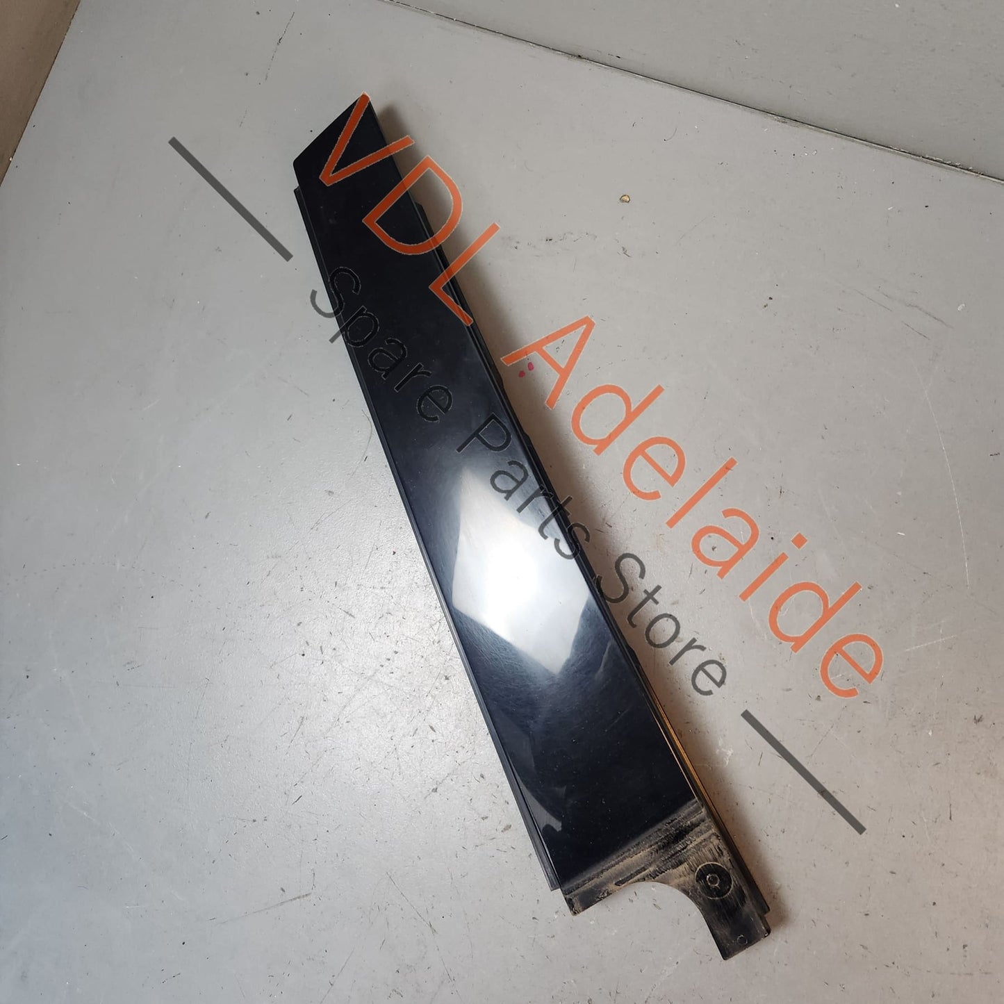 5G6839901B VW Golf Mk7 Gloss Black Rear Left B Pillar Exterior Trim for Door Window Frame 5G6839901B