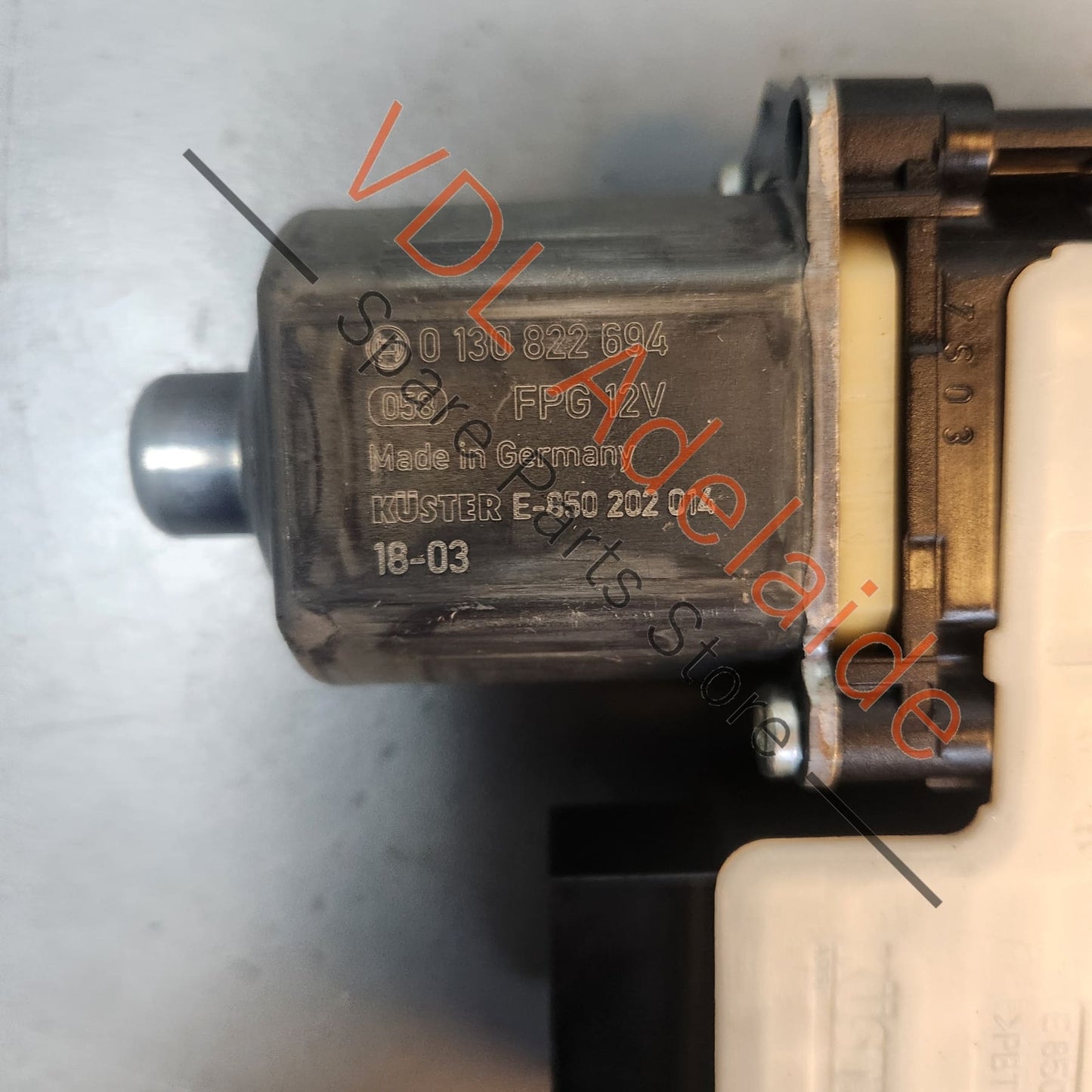 5Q0959812D 5Q0959408 130822694 VW Golf MK7 Rear Right Window Regulator Motor 5Q0959408 5Q0959812D 0130822694