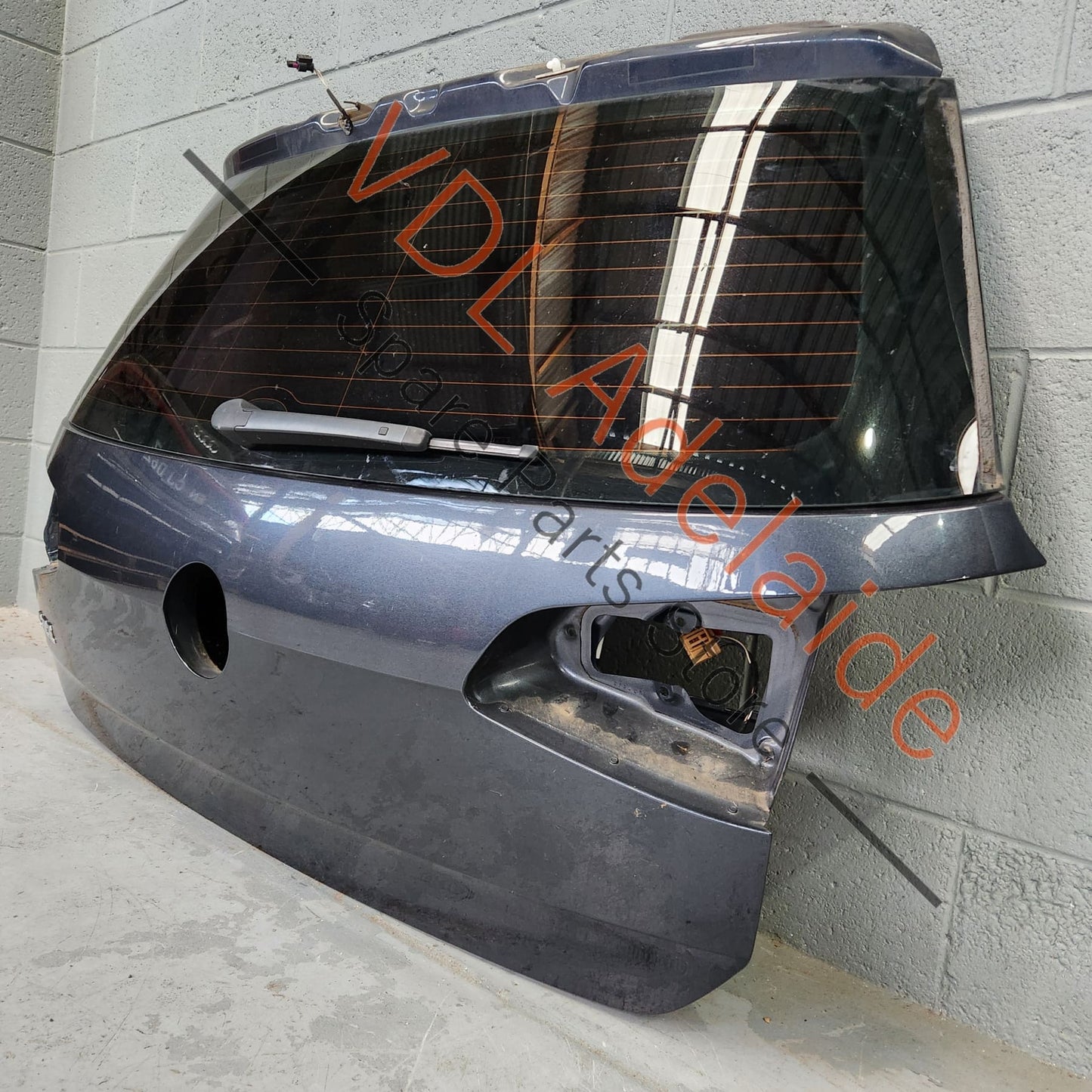 5G6827025AB 5G6845051BJ VW Golf MK7 Bootlid Boot Trunk Rear Hatch Lid Door Panel Shell w Green Glass, Dark Iron Blue Metallic 8P8P LD5G 5G6827025K 5G6845051BJ NVB