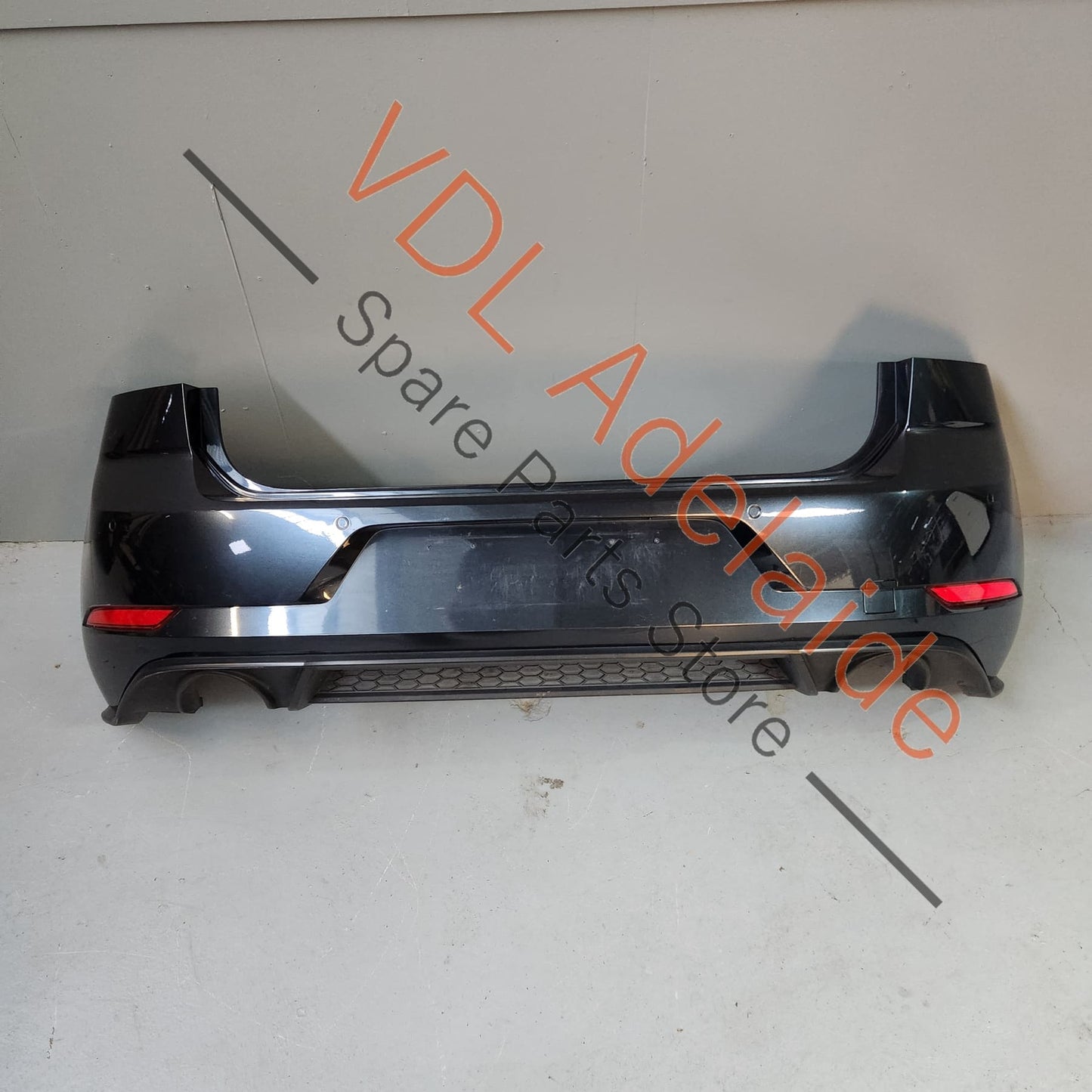 5G6807417BQGRU 5G6807568AB9B9 VW Golf Mk7.5 GTi Rear Bumper Cover & Lower Diffuser Dark Iron Blue Metallic 8P8P LD5G 5G6807417BQ GRU 5G6807568AB 9B9