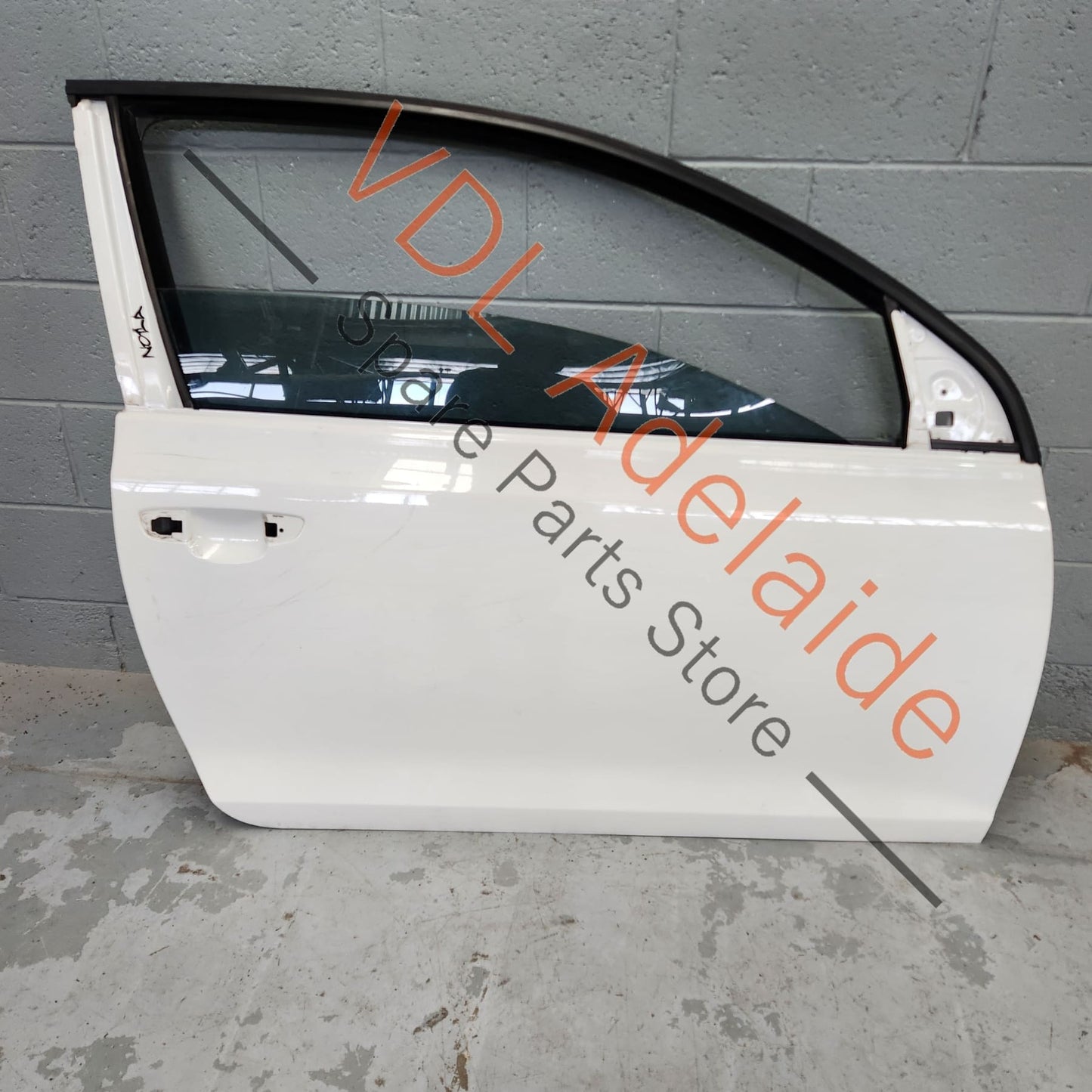 5K3831056K VW Golf MK6 3dr Hatch Right Front Door Shell Panel Candy White B4B4 LB9A 5K3831056K