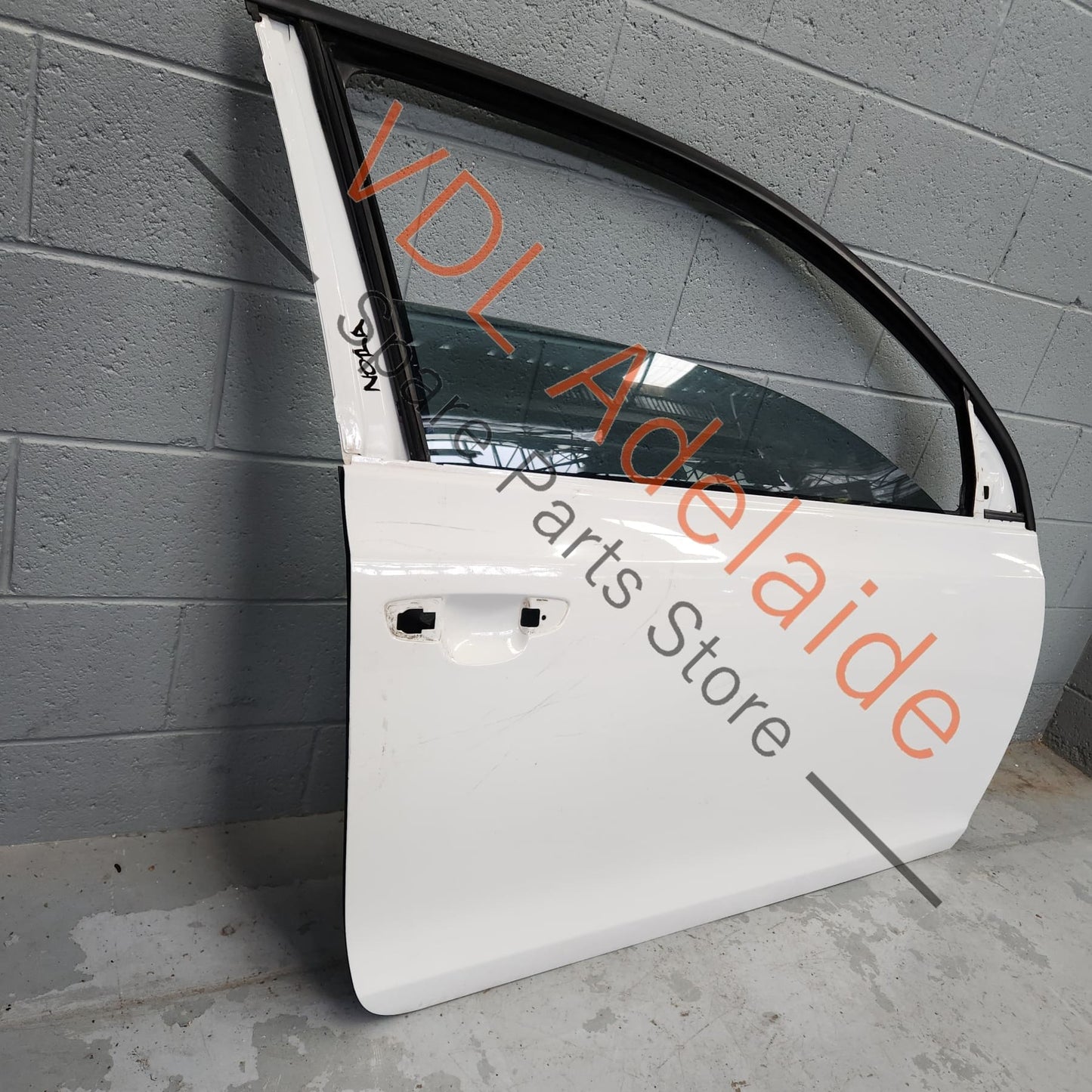 5K3831056K VW Golf MK6 3dr Hatch Right Front Door Shell Panel Candy White B4B4 LB9A 5K3831056K