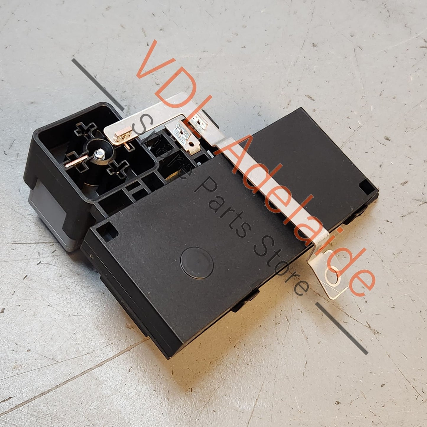 99161807501 Porsche 911 991 Battery Isolation Main Fuse Board 99161807501