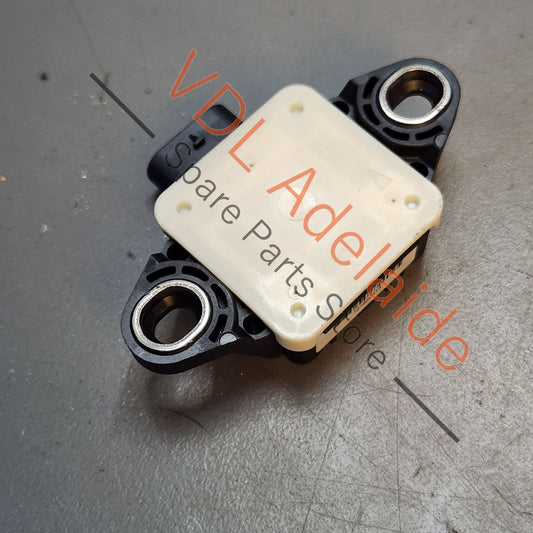 99160614503 265005942   Porsche Cayman Boxster 981 911 991 Carrera Rotation Rate Sensor for ABS Brakes 99160614503 BOSCH 0265005942