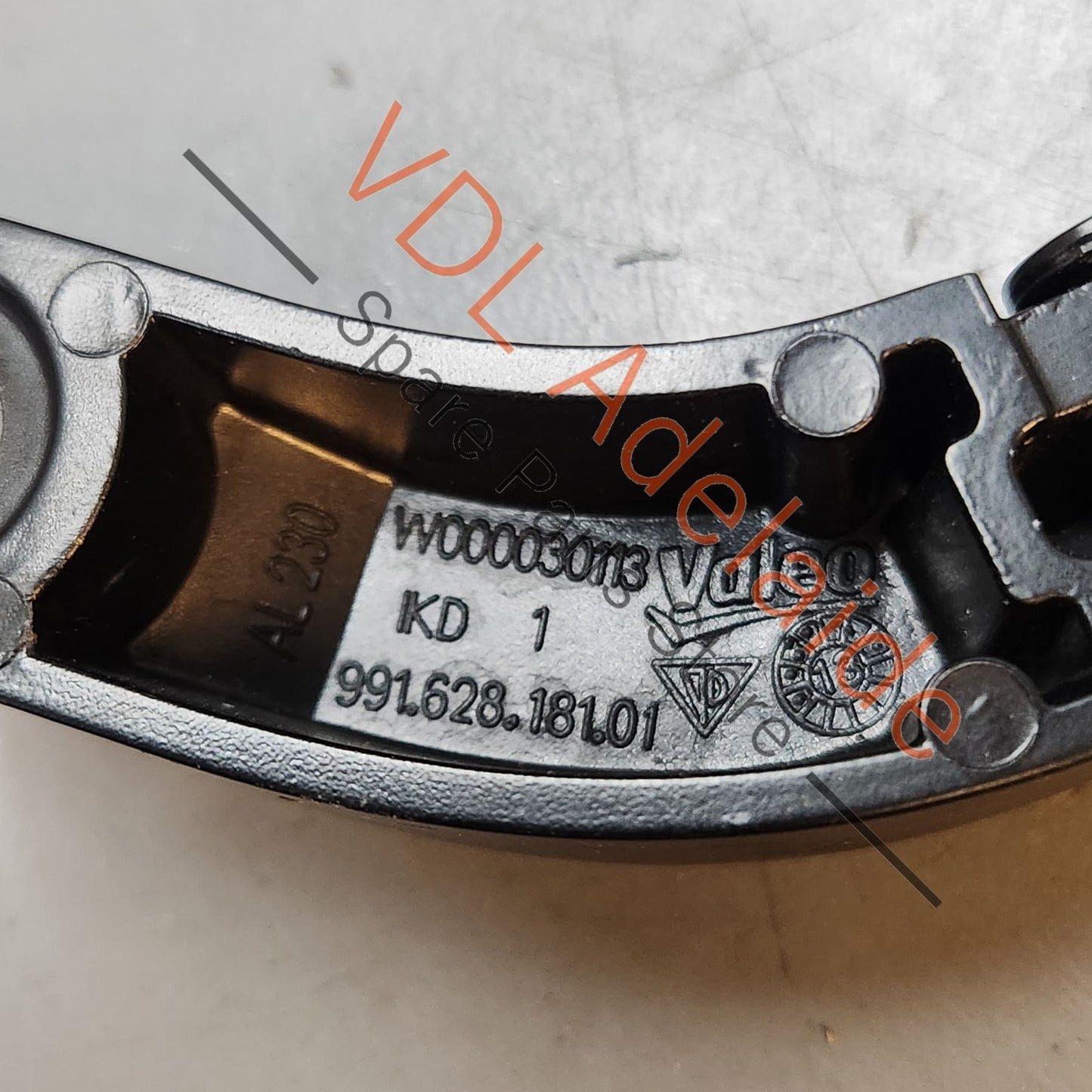 99162818101 9P1955707 Porsche 911 Rear Windscreen Wiper Arm 99162818101 9P1955707