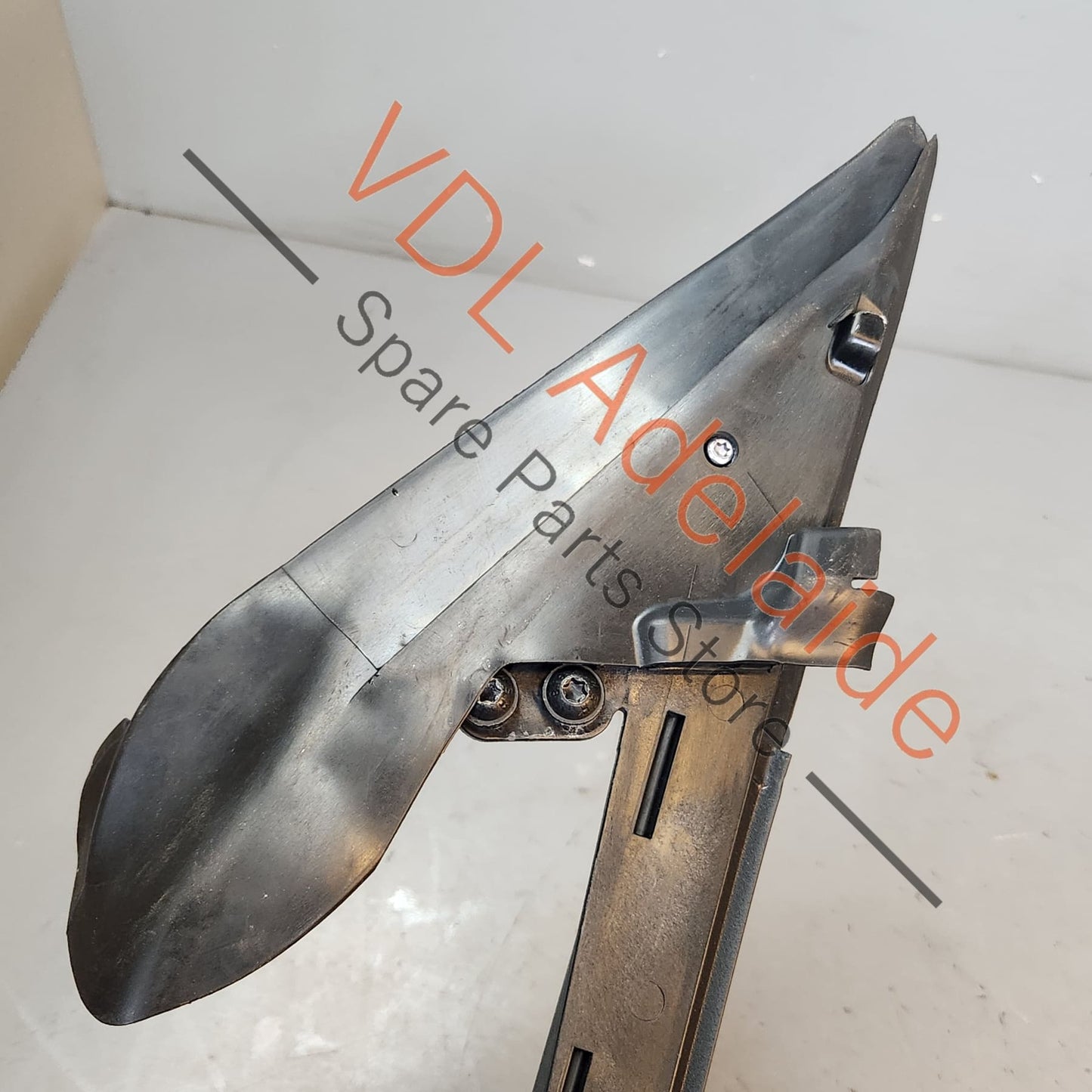 99153743204 99153754202 Porsche 911 Right Window Guide Channel 99153743204 99153754202