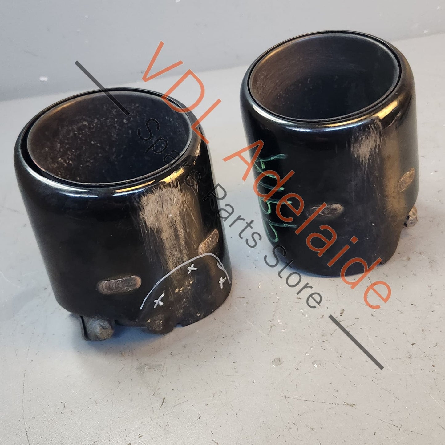 9P1251187G 9P1251188G Porsche 911 GTS Exhaust Tips Outlet Tailpipe Black 9P1251187G 9P1251188G