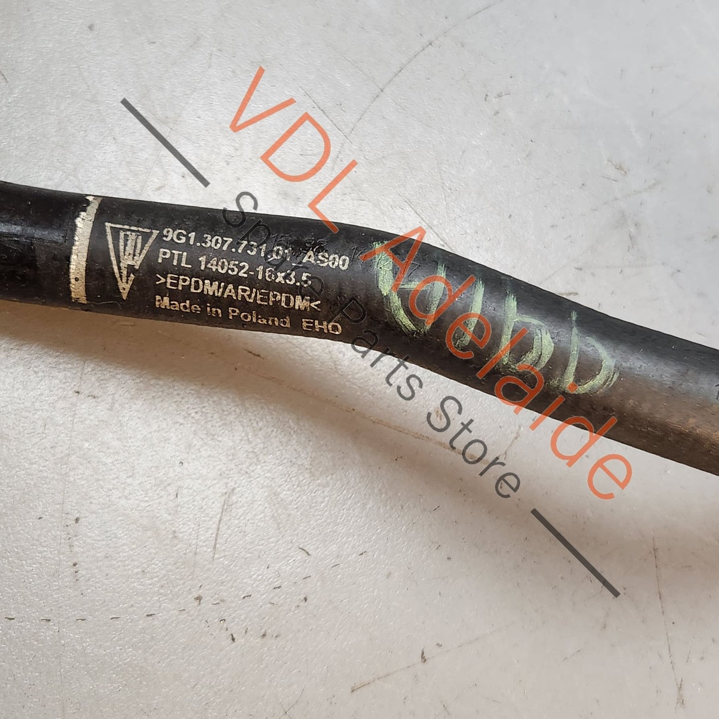 9G130773101 9P1317233 99130757300 Porsche 911 ZF Transmission Gearbox PDK Coolant Feed Hose 9G130773101 9P1317233