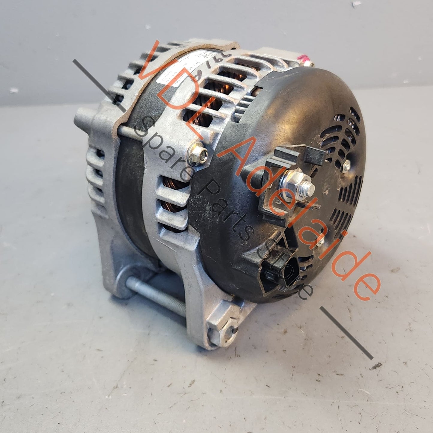 9A260302200 0PB903021 Genuine Porsche 911 Boxster Cayman Denso Alternator 9A260302200 0PB903021