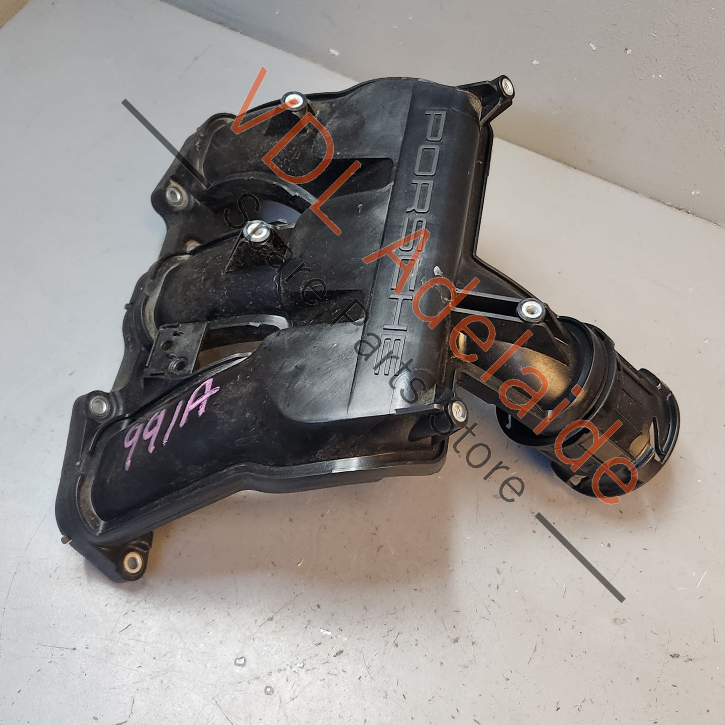 9A211013501 9A211013502 Porsche 911 LHS Air Intake Manifold Left Cyls 1-3 9A211013502 9A211013501