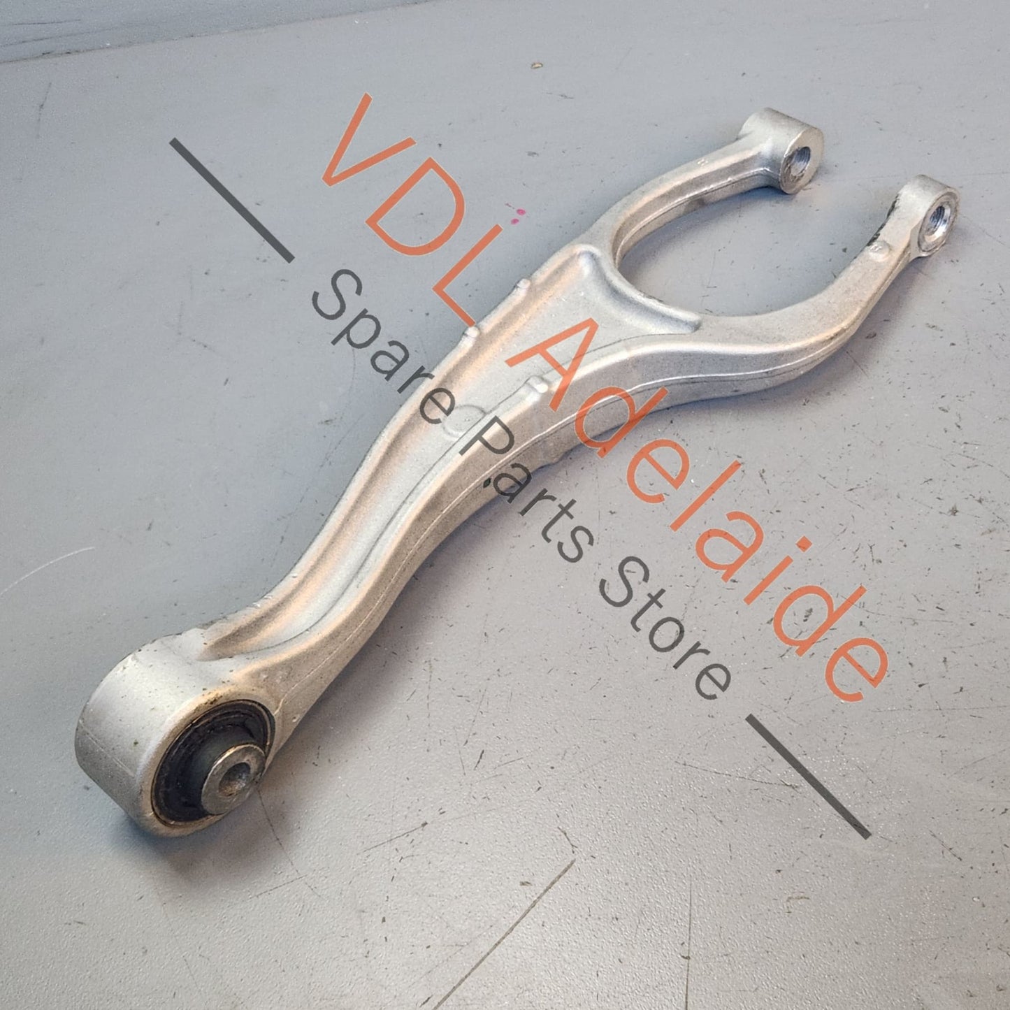 9P1505311 9P1505323
99133105321 Porsche 911 Rear Lower Control Arm 9P1505311