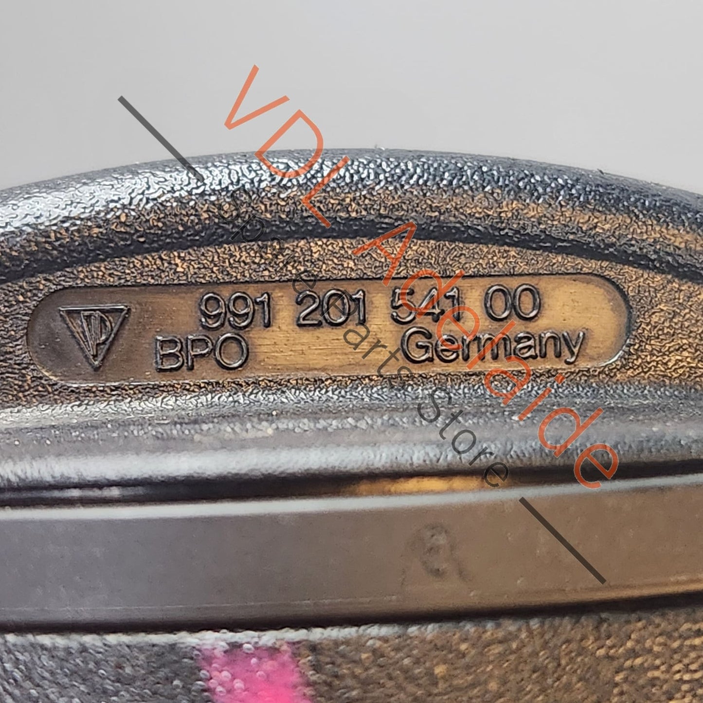 99120124101 Porsche 911 Petrol Gas Fuel Cap 99120124101