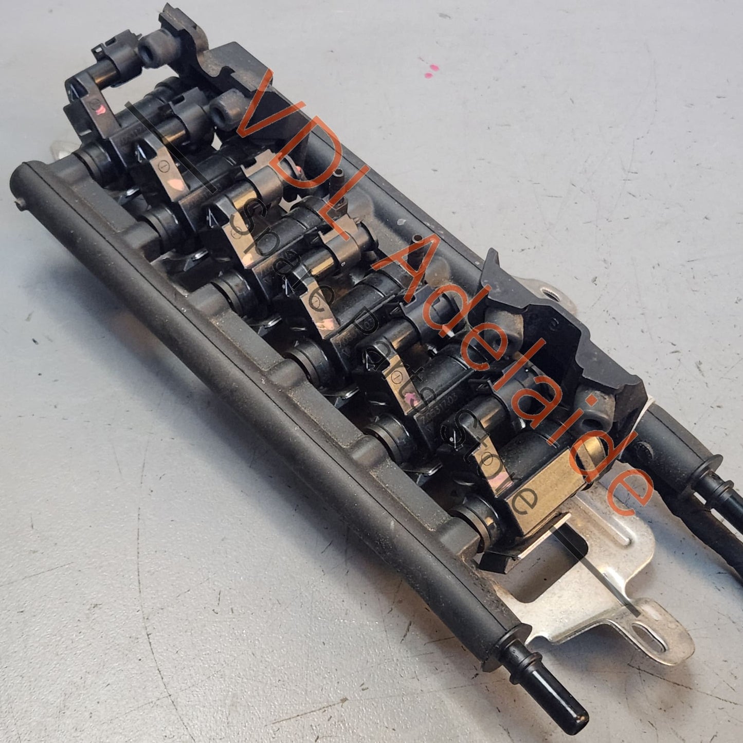 7PP906283T 9A790628300 7PP906283J Porsche 911 Vacuum Valve Block 7PP906283T 9A790628300 7PP906283J