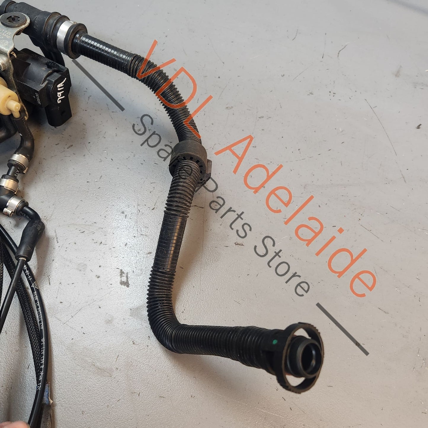 9A790662700 PAB906627A 1K0906627A Porsche 911 Vacuum Pressure Converter with Hoses 9A790662700 PAB906627A 1K0906627A