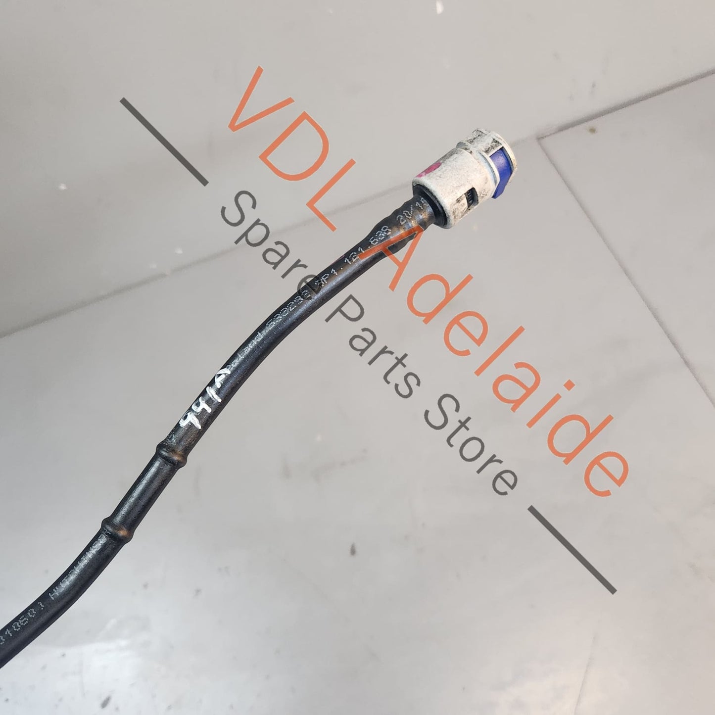 9P1121638 Porsche 911 Coolant Breather Line Hose Pipe 9P1121638