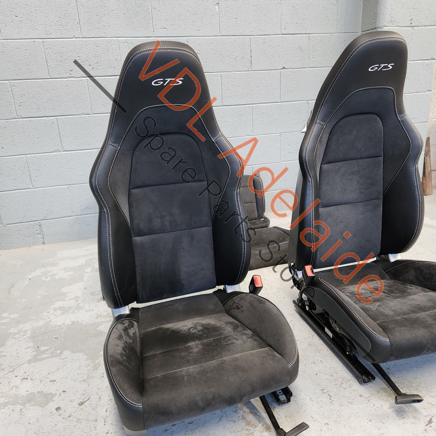 98152114102DVG Porsche 911 991.2 GTS Alcantara Interior Sport Seat Set Front & Rear