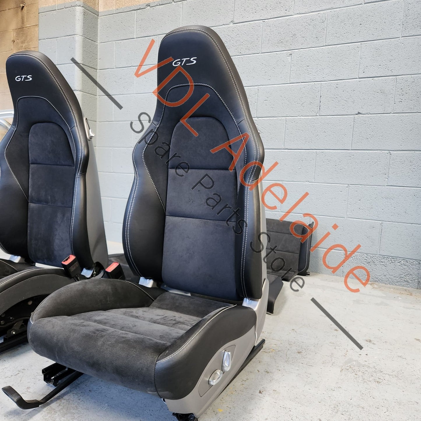 98152114102DVG Porsche 911 991.2 GTS Alcantara Interior Sport Seat Set Front & Rear