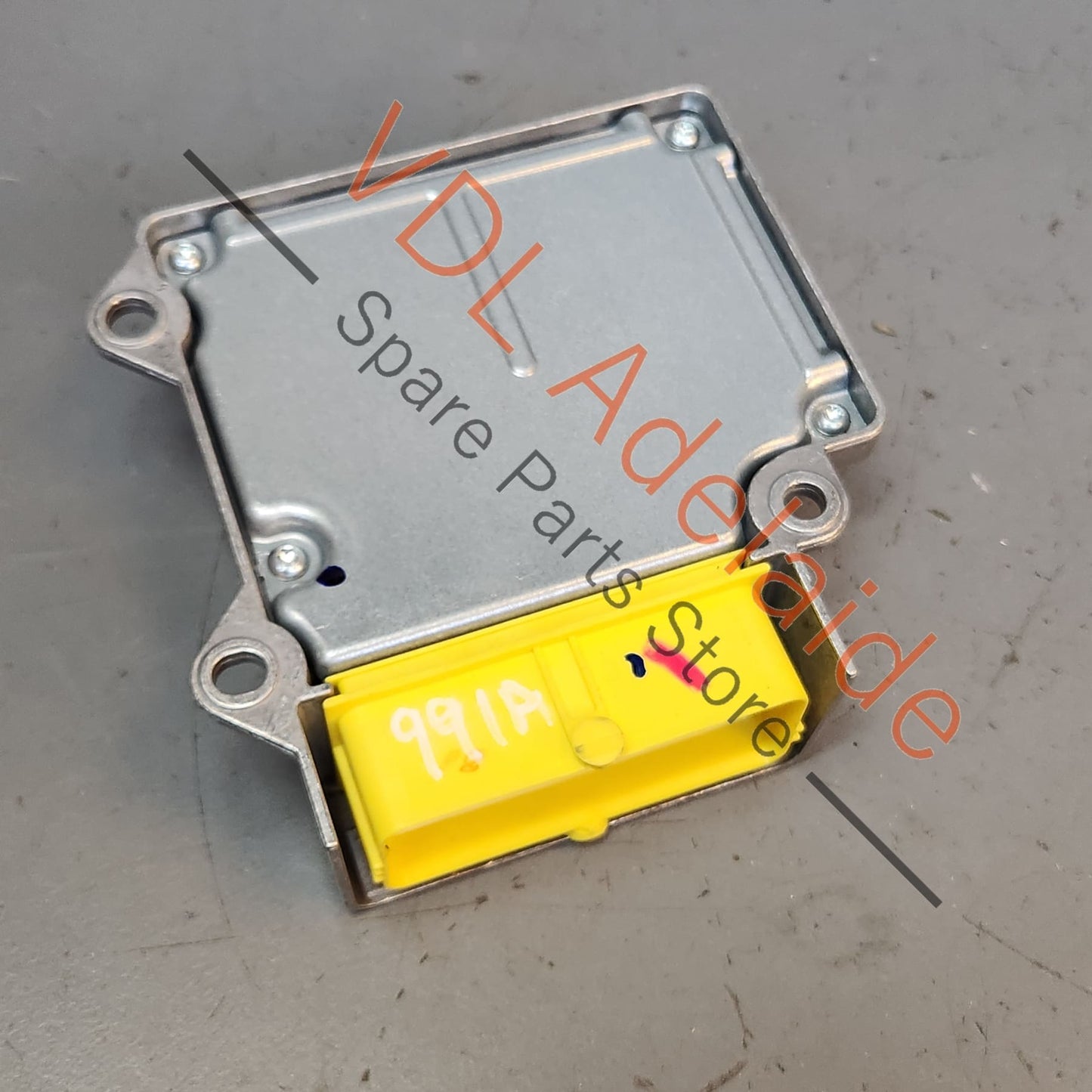 99161820111 99161820109 Porsche 911 Airbag Module Controller 99161820109 99161820111