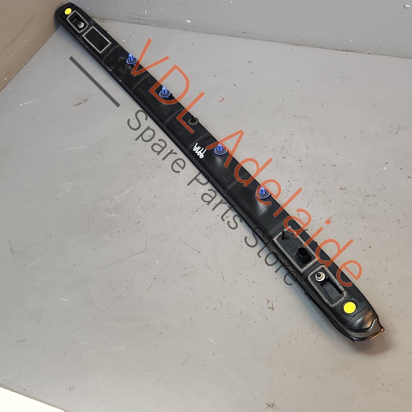 99163118703 99163118701 Porsche 911 3rd Rear Middle Centre Brake Light LED 99163118703 99163118701