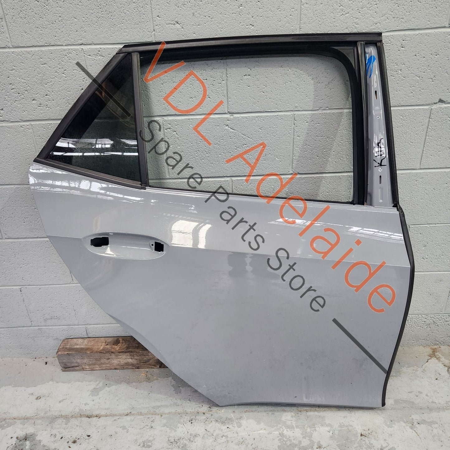 10A833056G Cupra Born K11 Rear Right Door Shell Panel 10A833056G Vapor Grey C2C2 / A7C